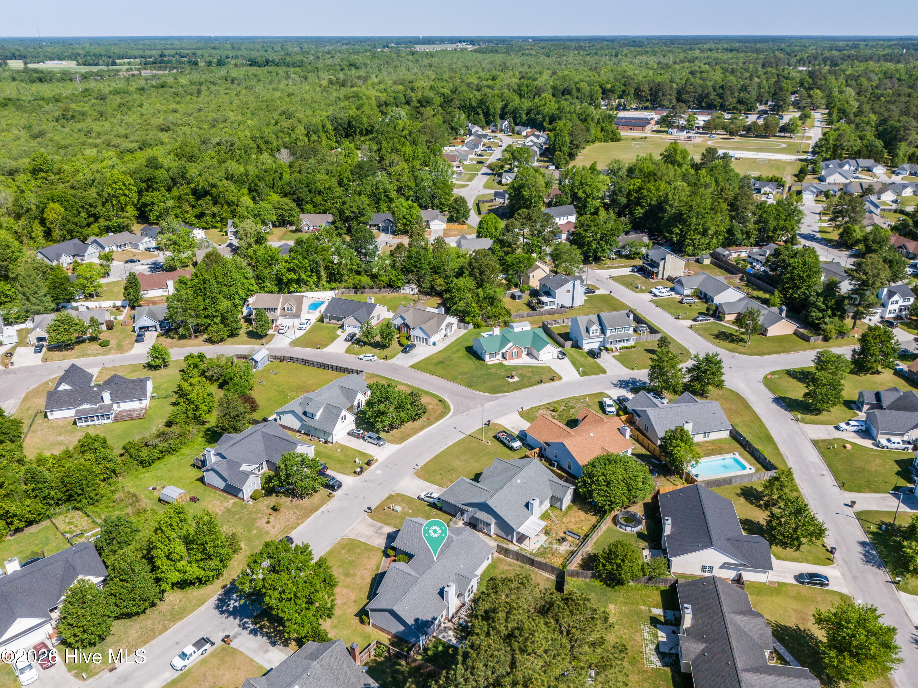 100568979 | Photo 39