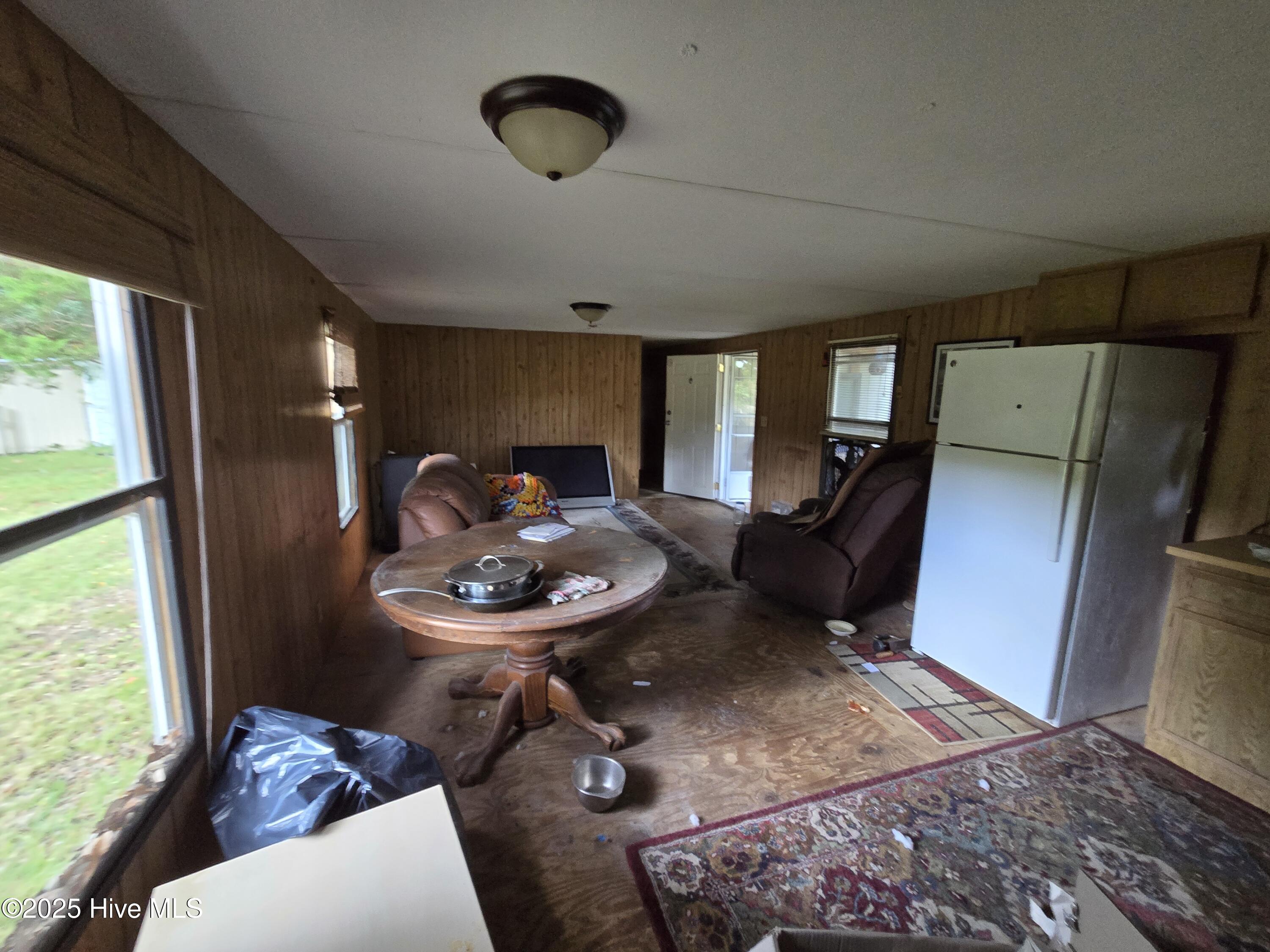 100531418 | Photo 10