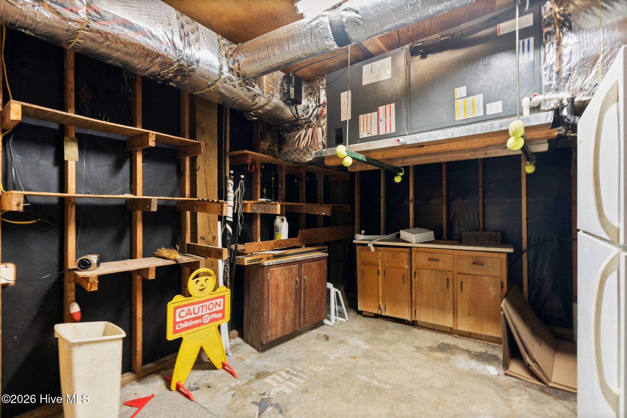 100554278 | Photo 46