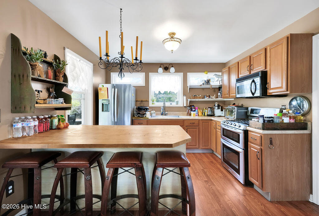 100560144 | Photo 48