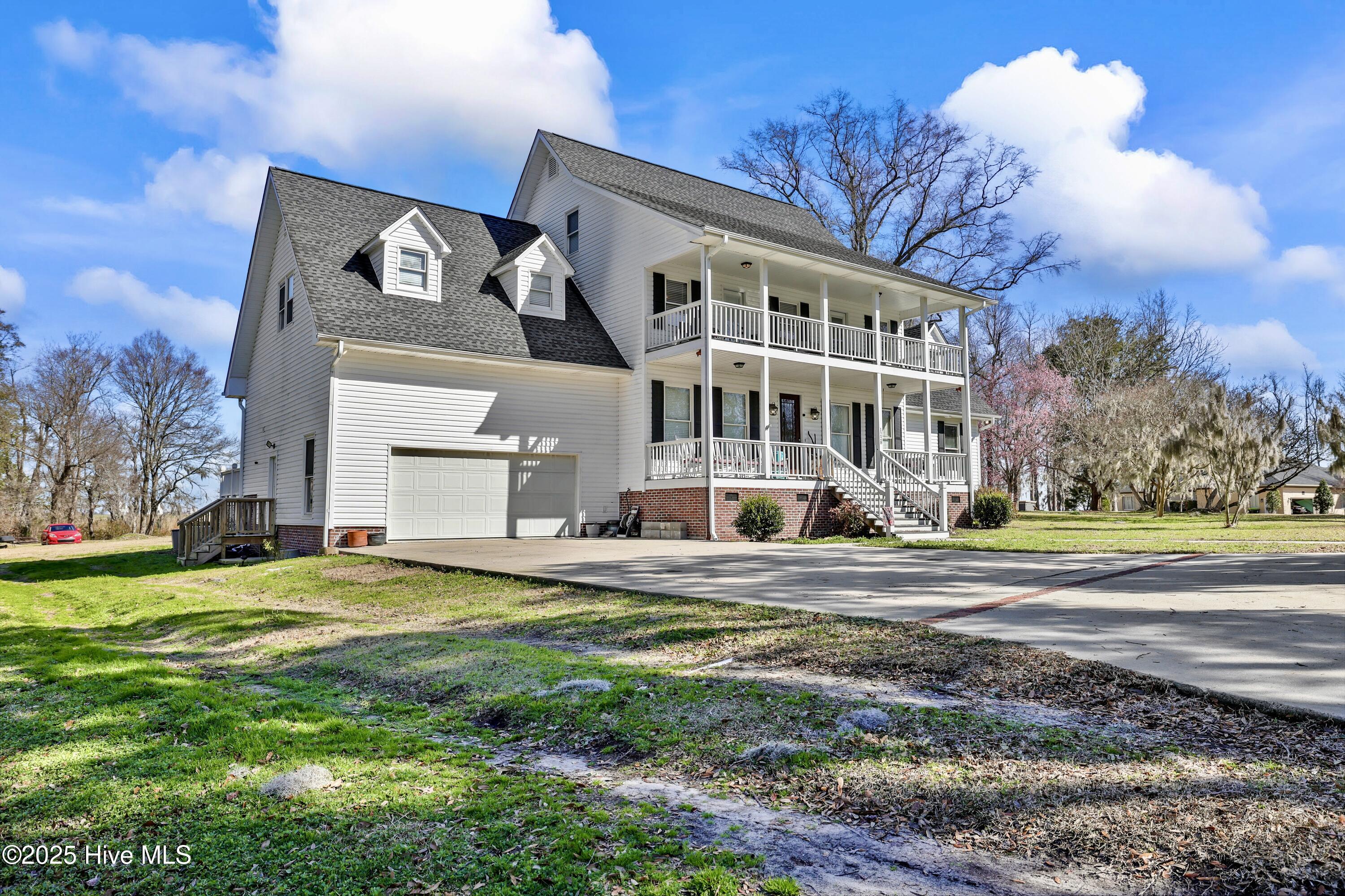 Homes for sale in Winnabow, NC | 1228 Liberty Landing Rd Se, Winnabow, NC 28479 | MLS# 100494735