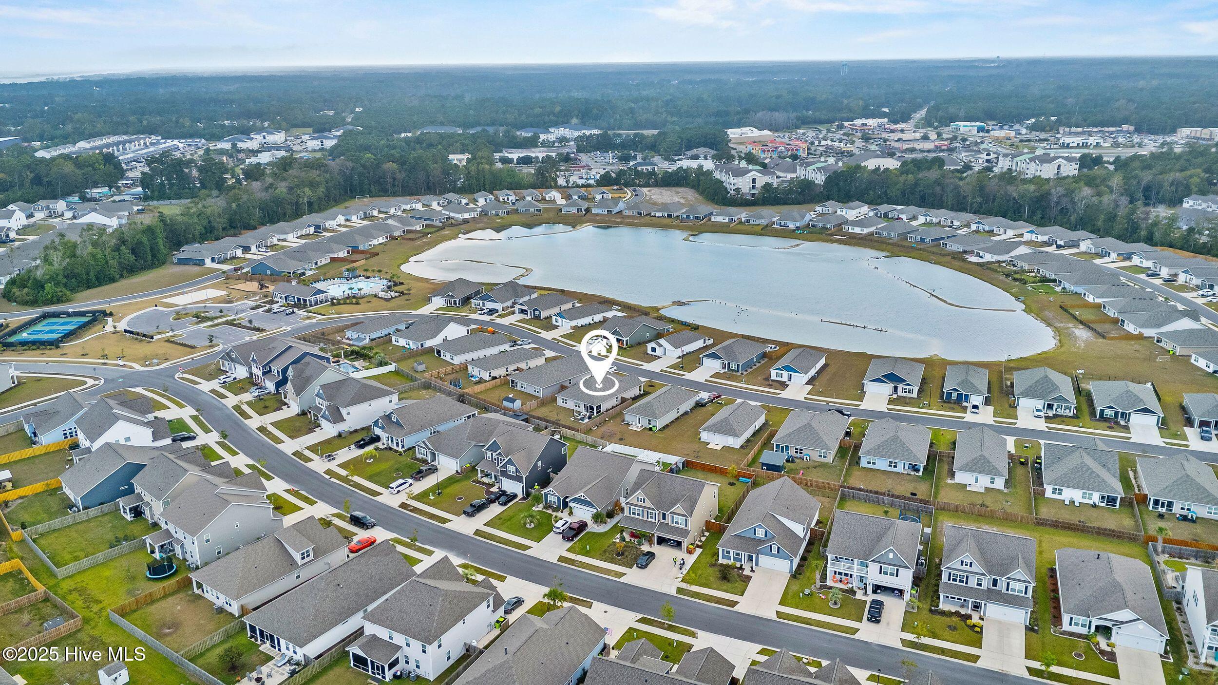 100533883 | Photo 48