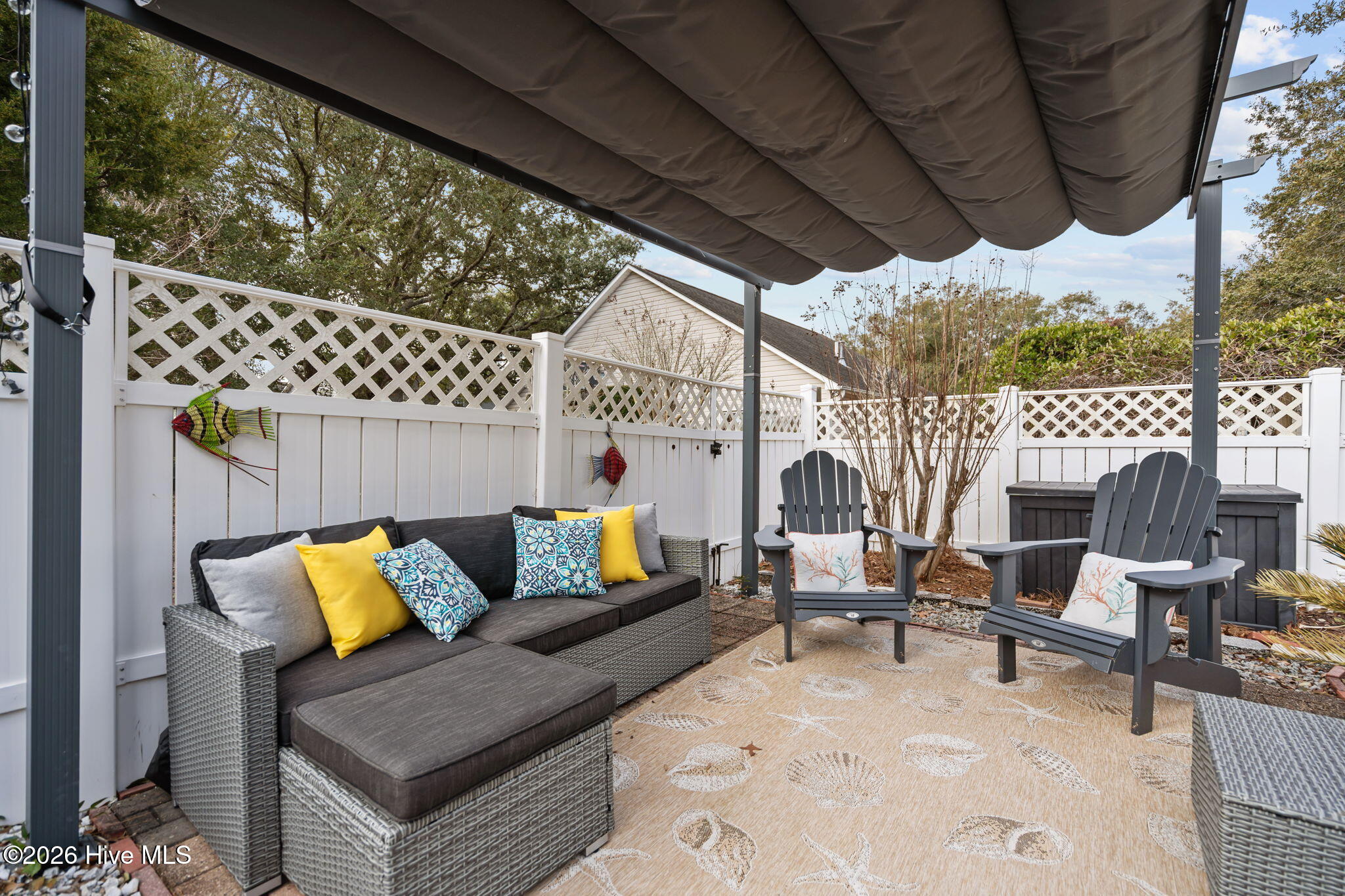 100554076 | Photo 33