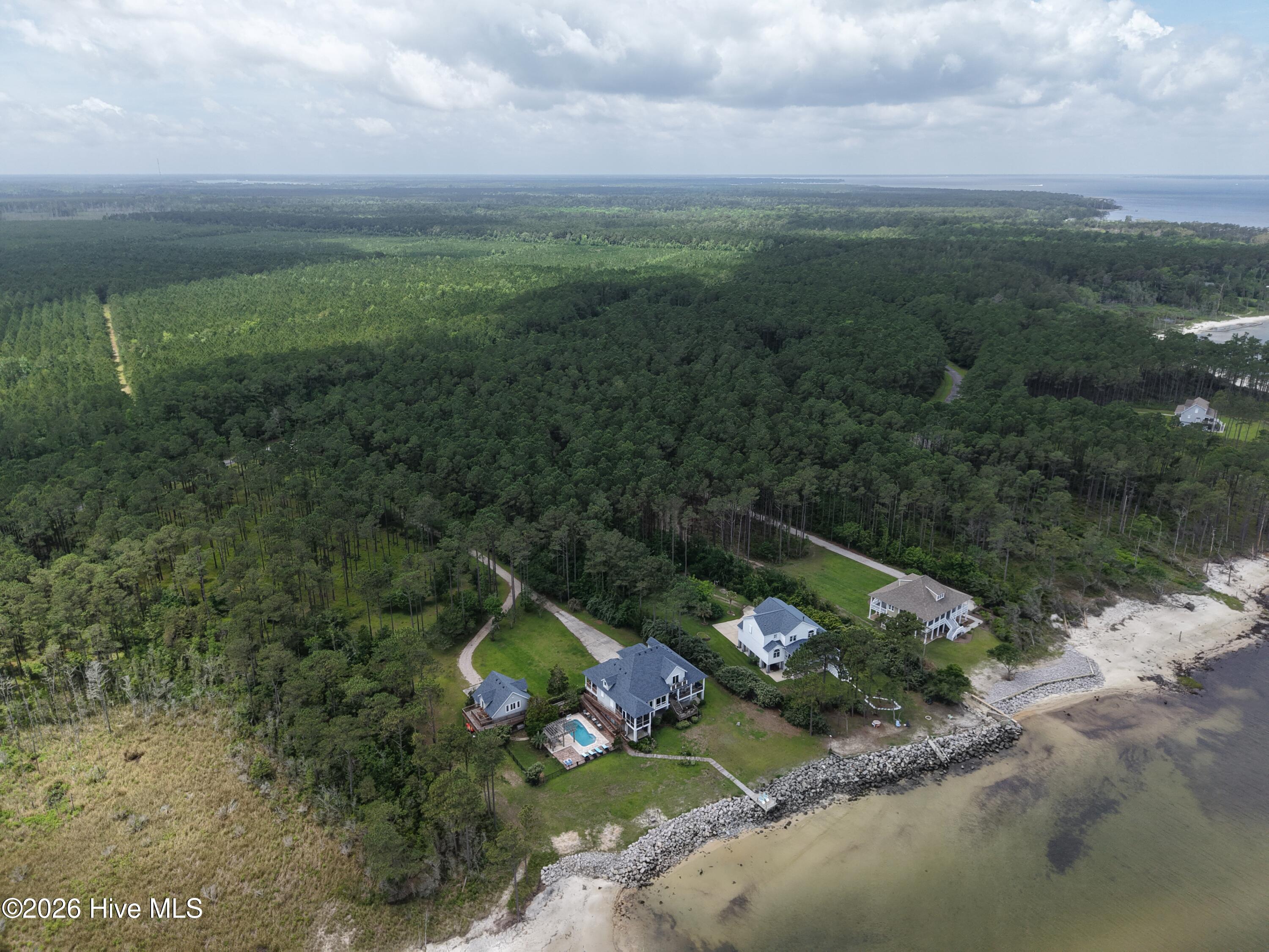 558 Sandy Point Drive,Beaufort