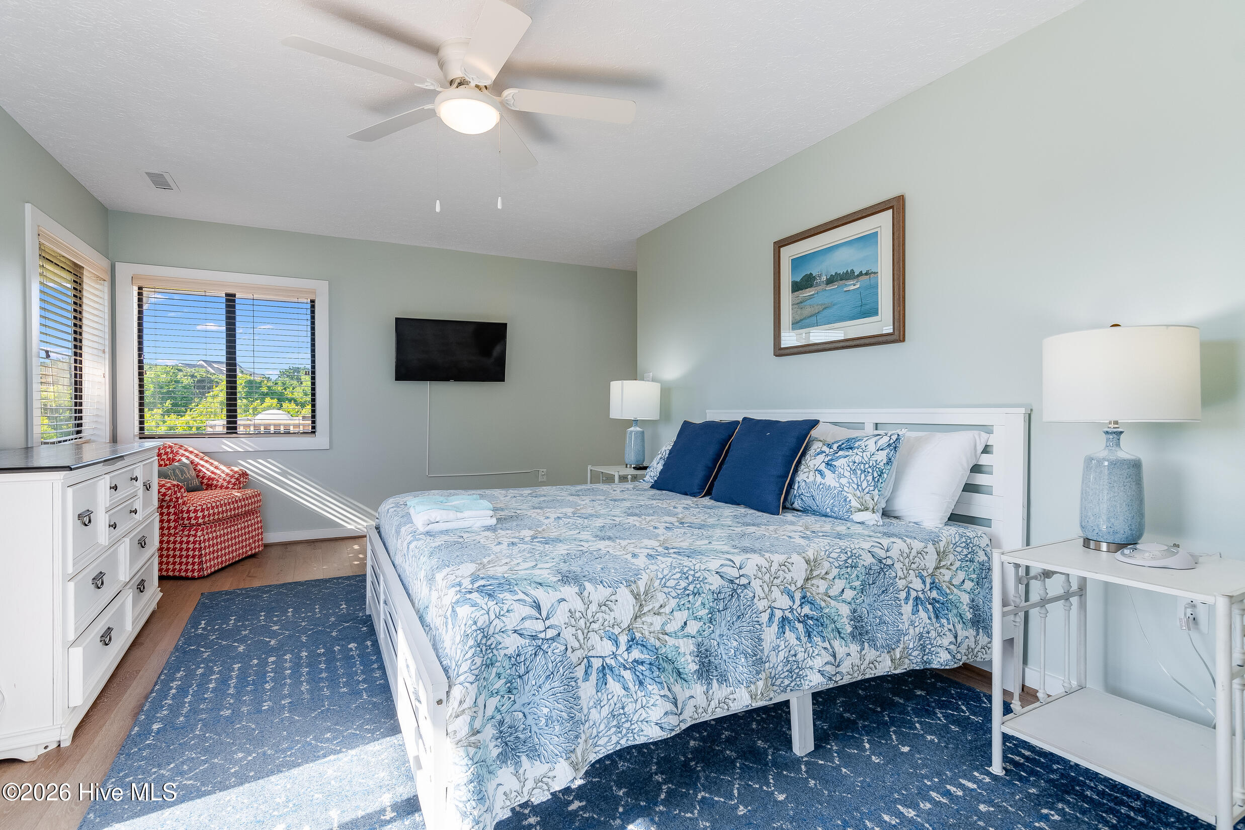 100557535 | Photo 21