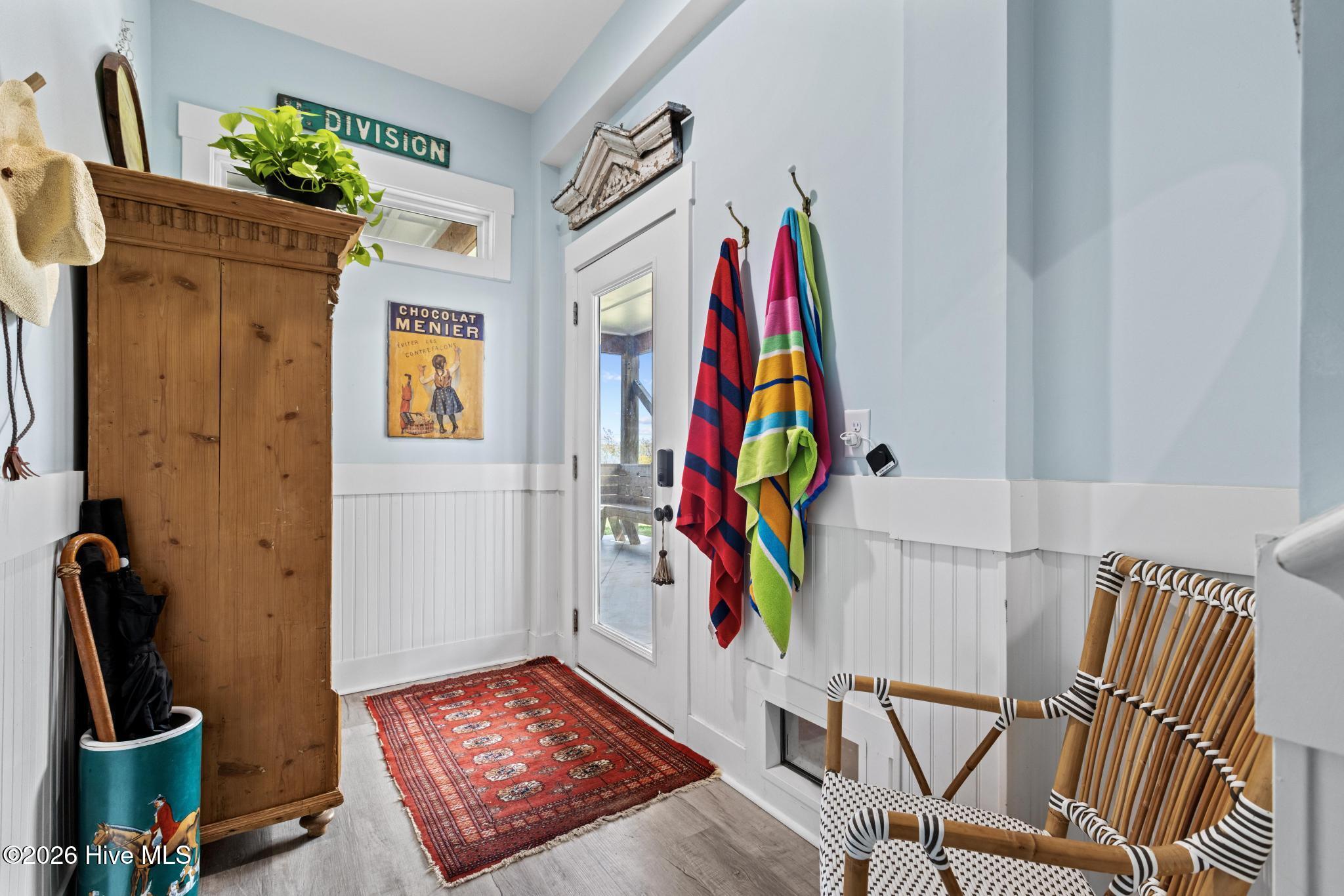 100562400 | Photo 29