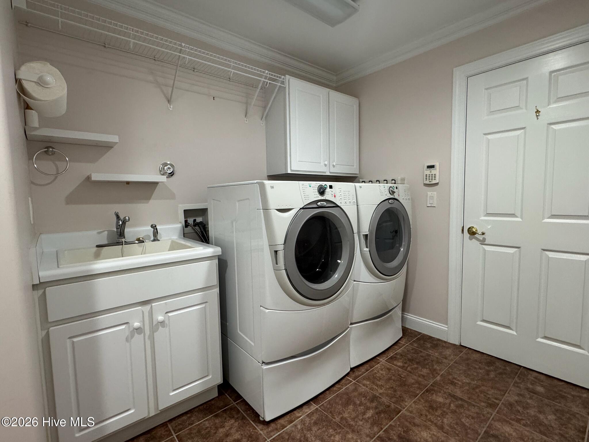 100558874 | Photo 29