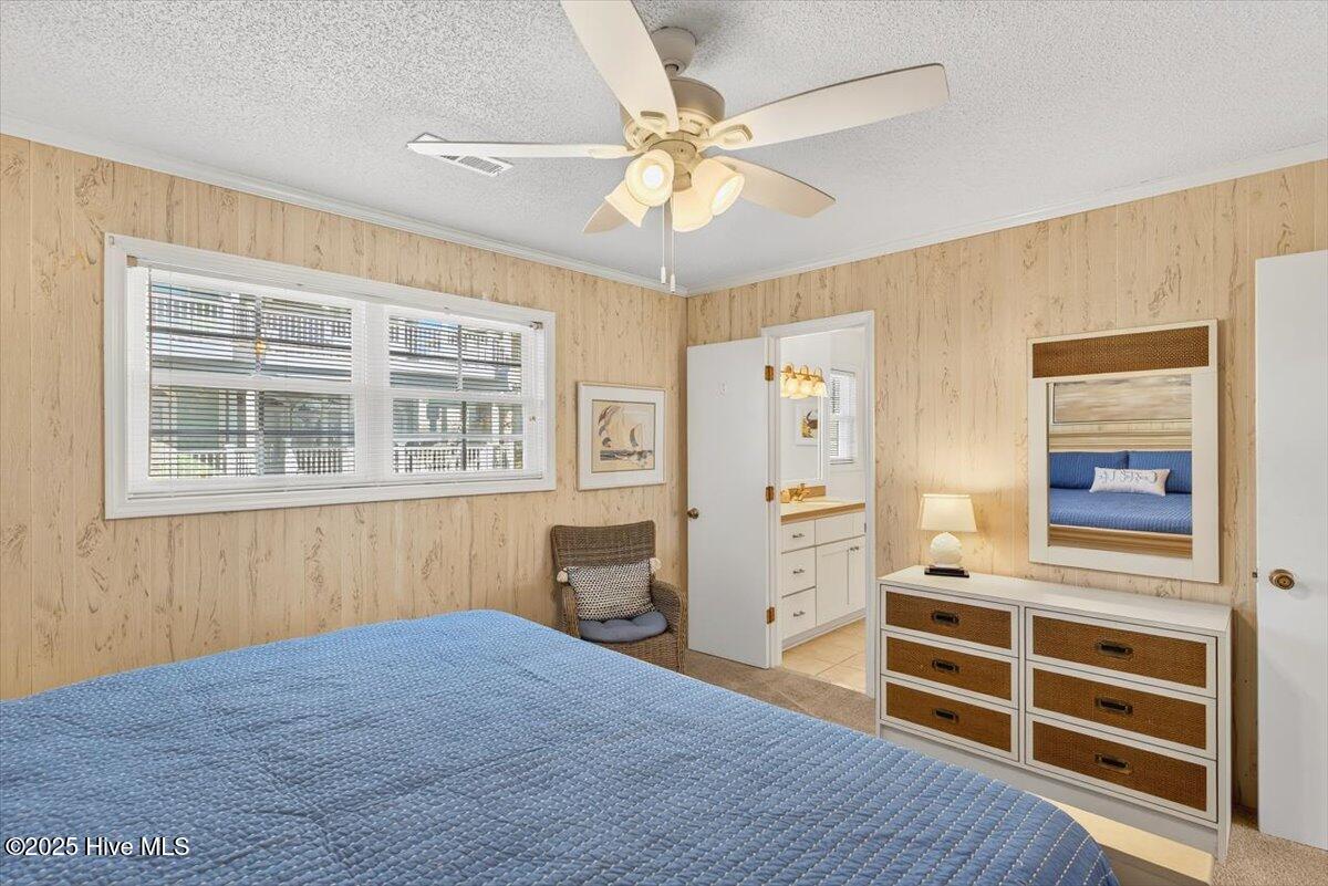 100531242 | Photo 22