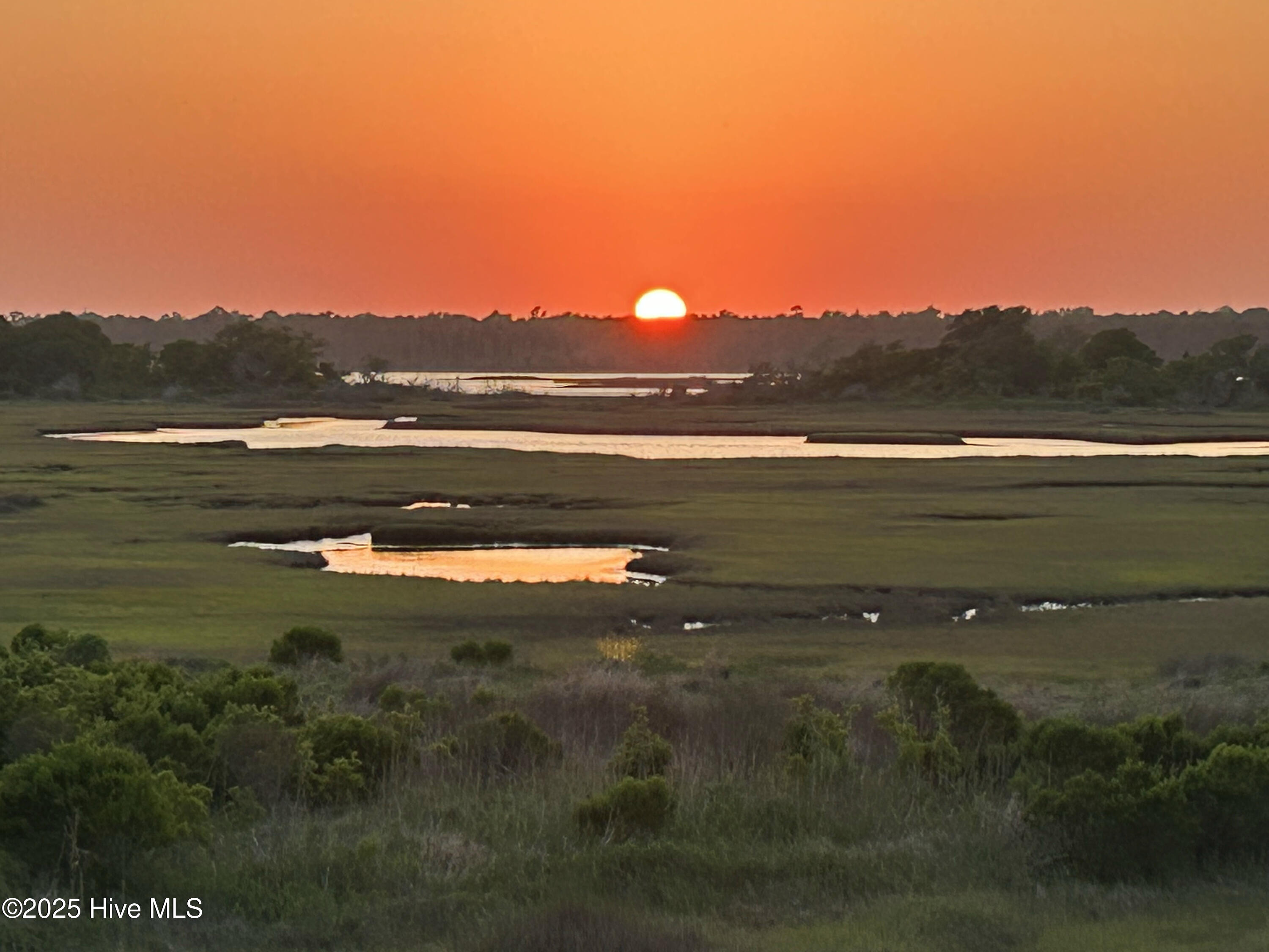 100540688 | Photo 71