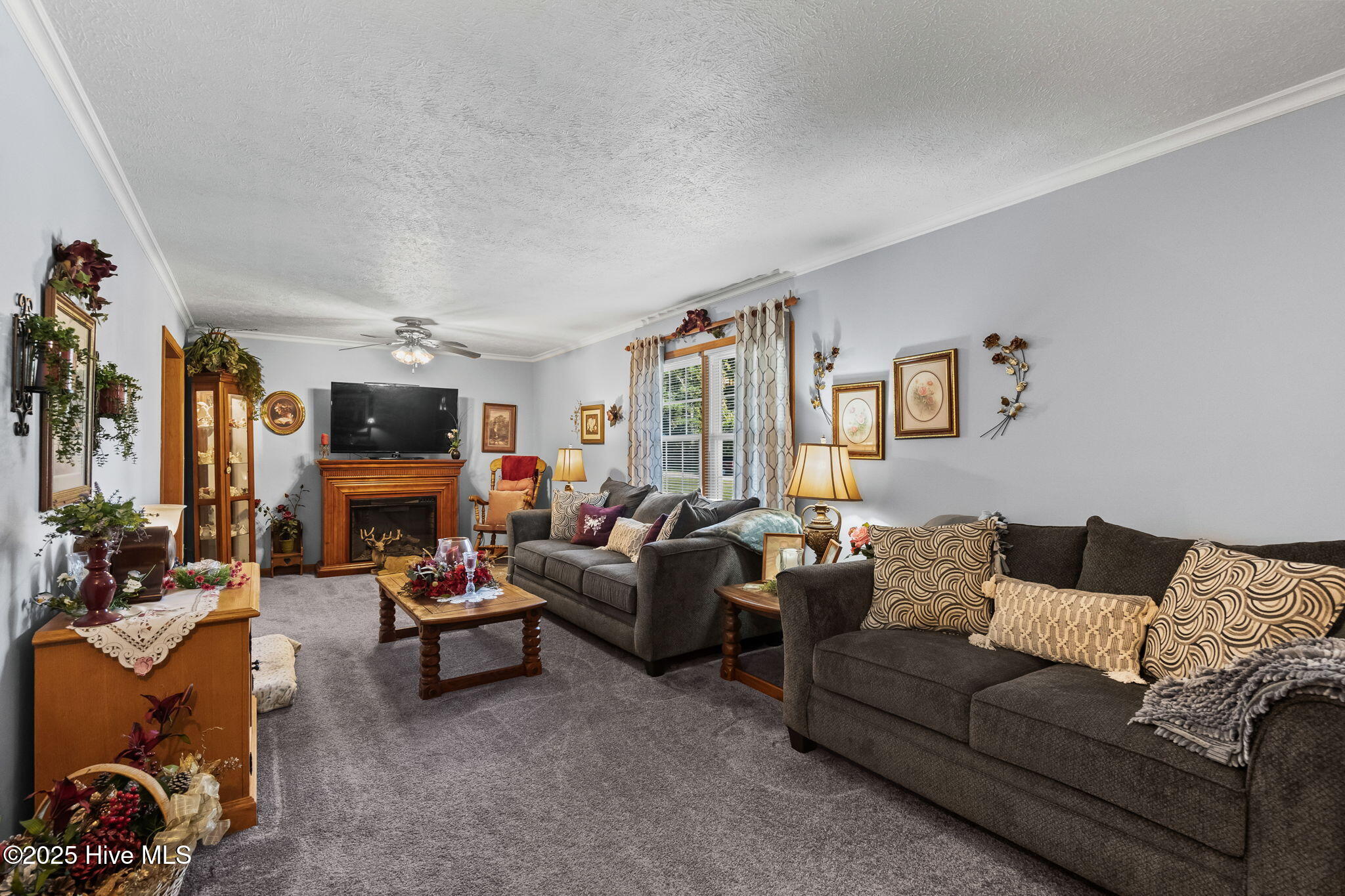 100532446 | Photo 11