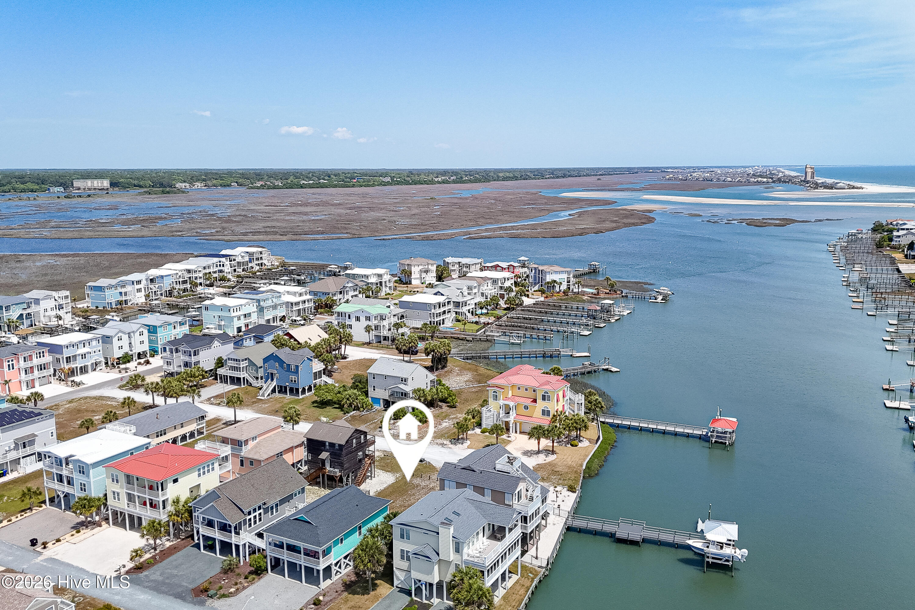 100569285 | Photo 11