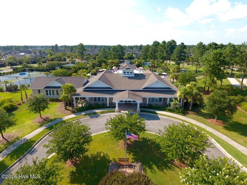 100565729 | Photo 61