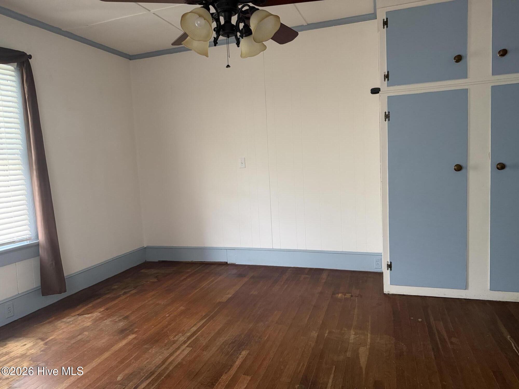 Exterior photo of 210 N Harvey Street, Washington, NC 27889. MLS: 100591672