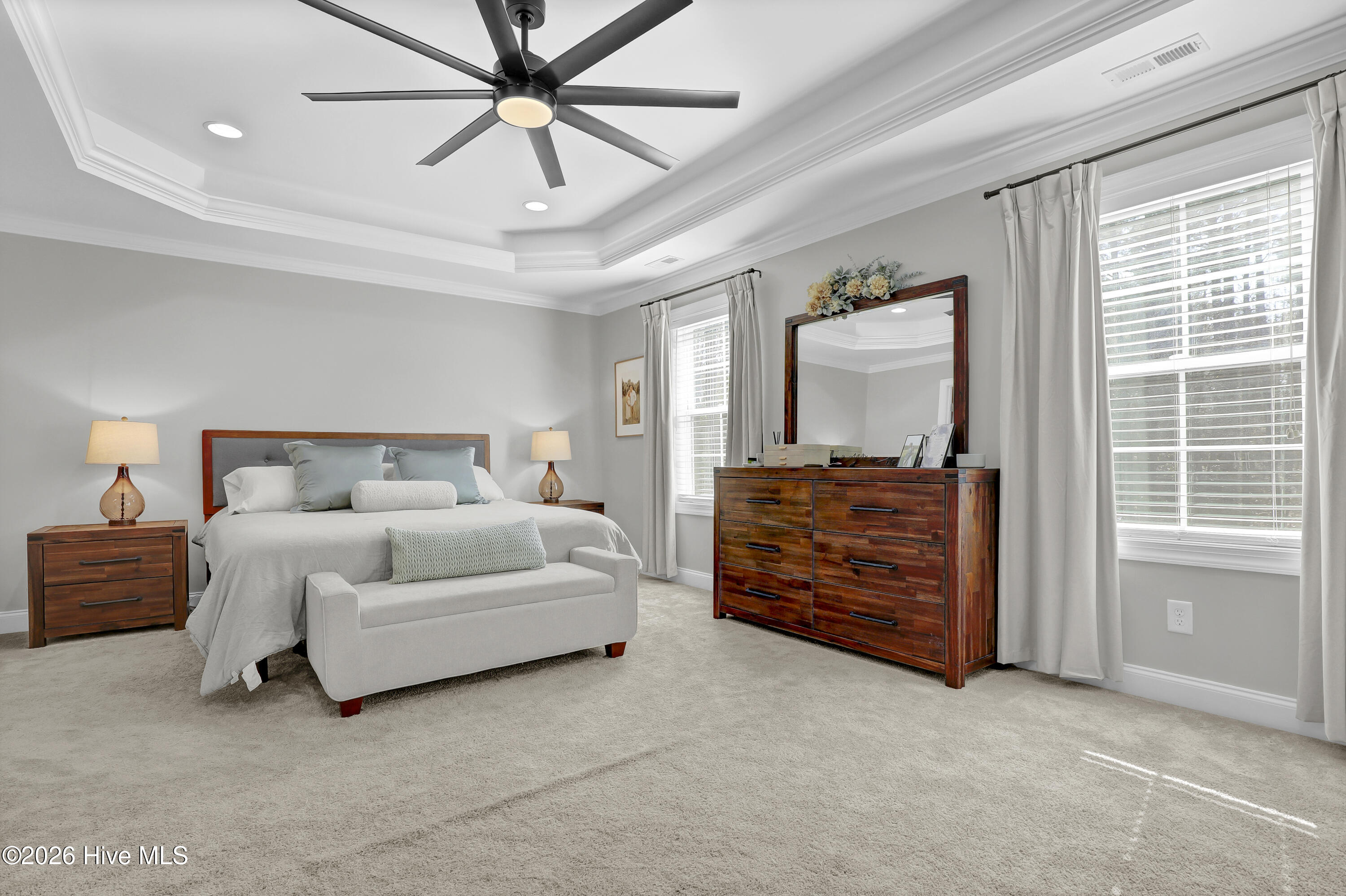 100562541 | Photo 17