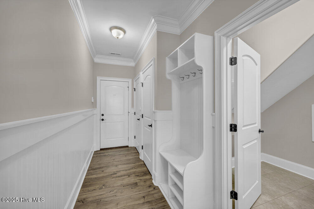 100539818 | Photo 26