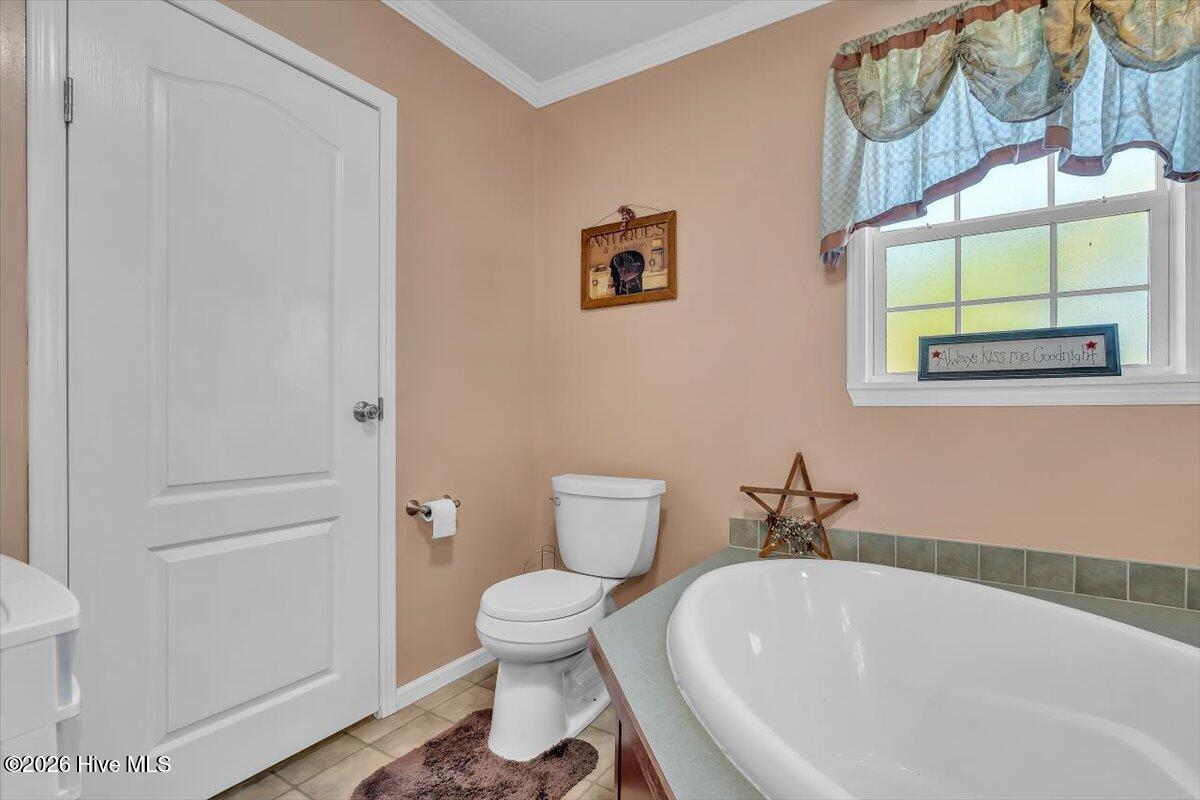 100549997 | Photo 35