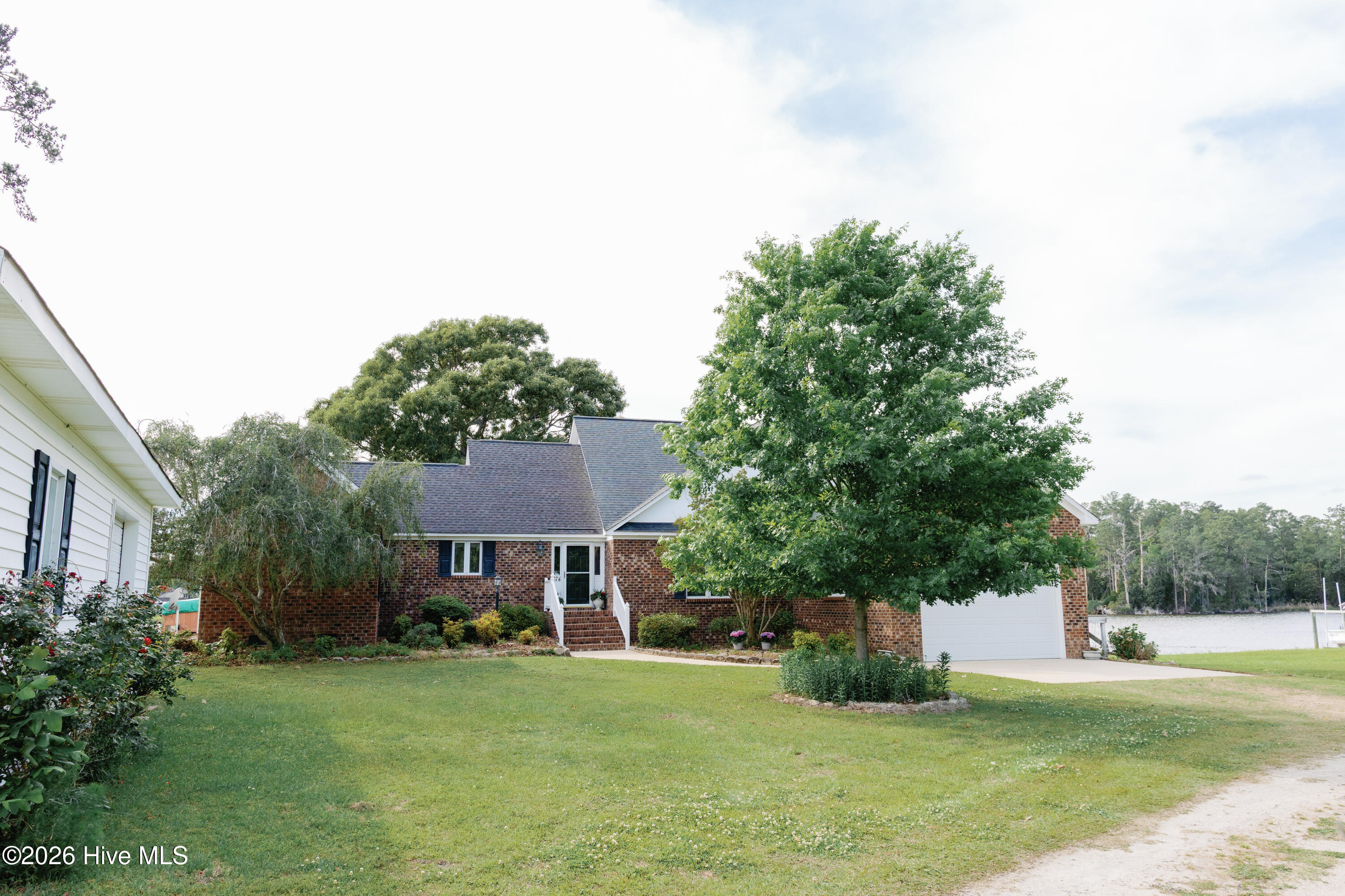 Total Acreage .35