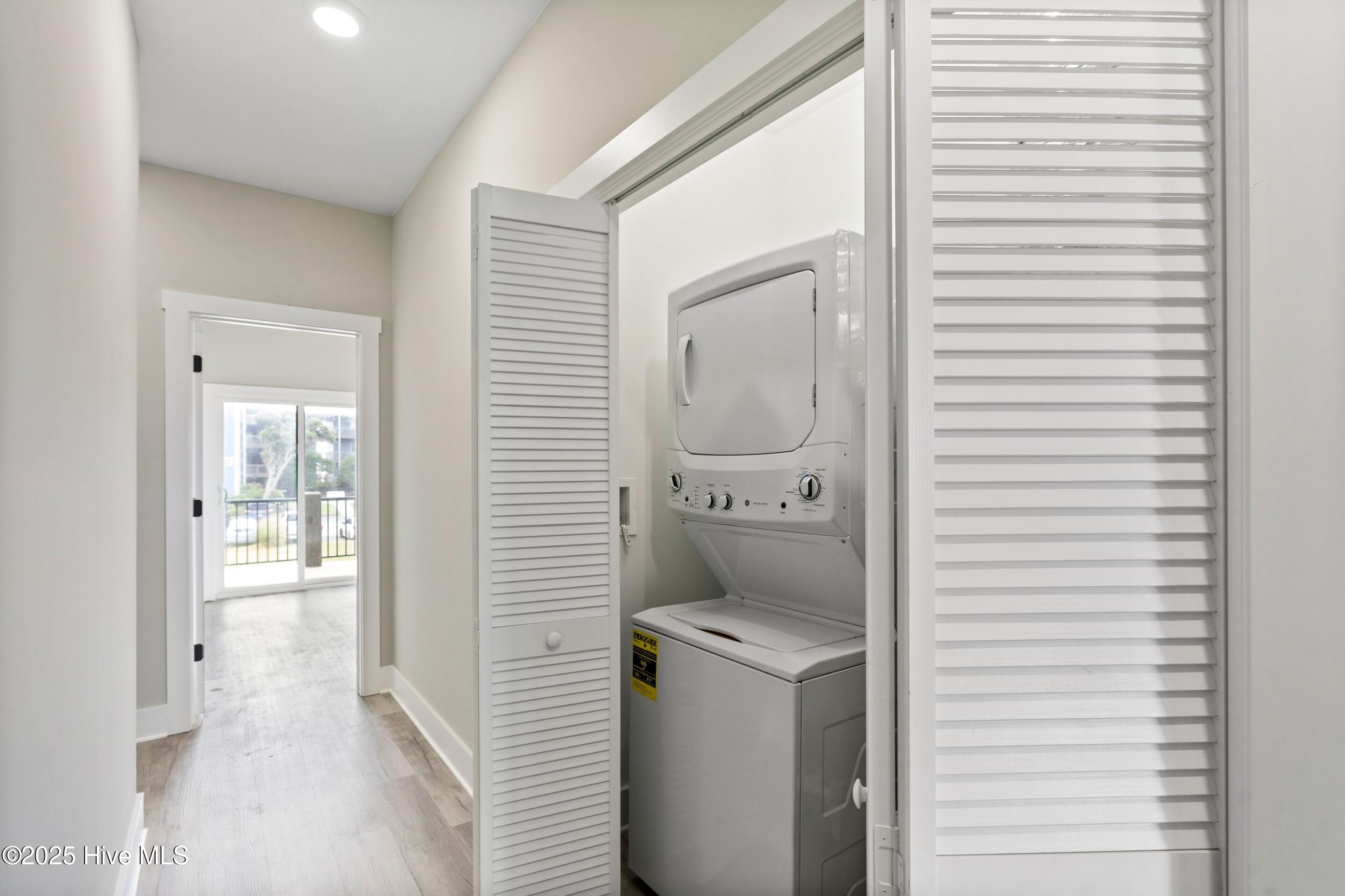 100478473 | Photo 34