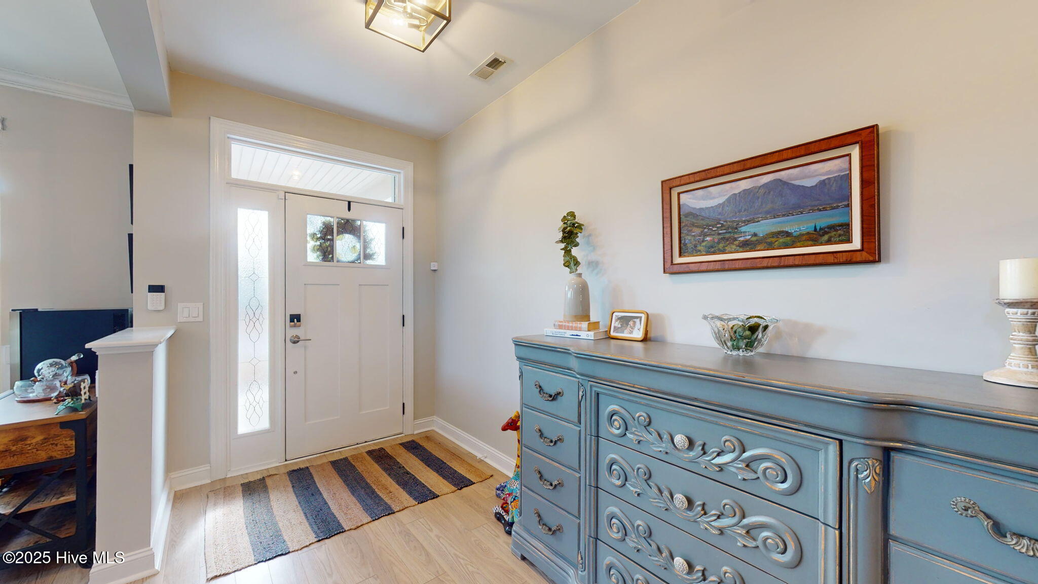 100530169 | Photo 26