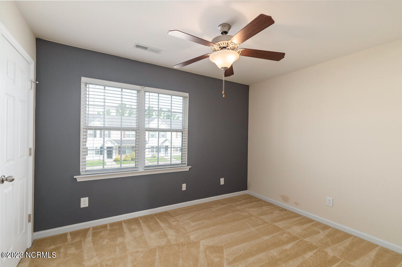 100555488 | Photo 16