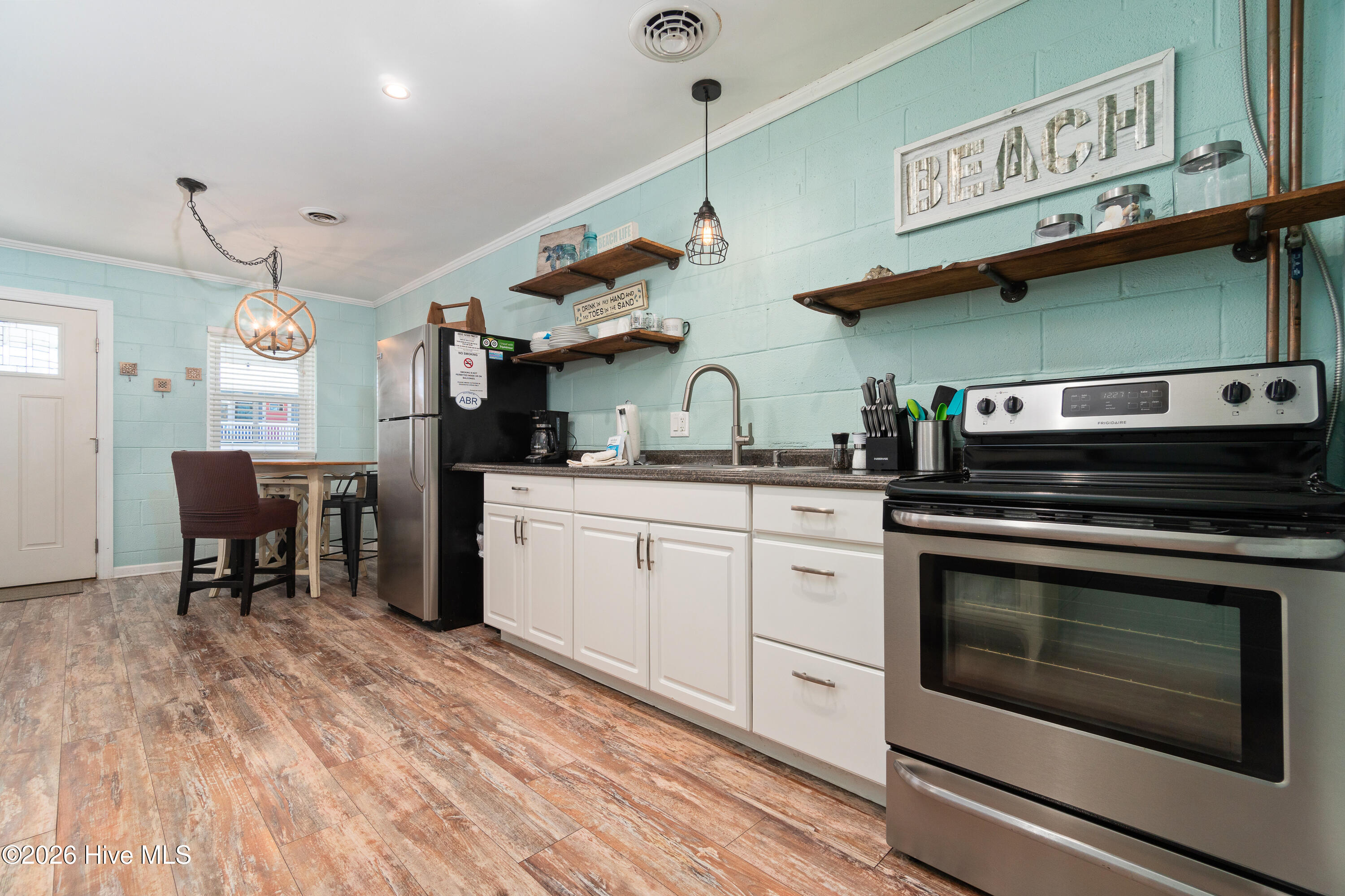 207 E Terminal Boulevard,Atlantic Beach