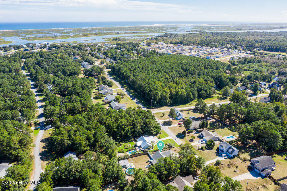 100532845 | Photo 51