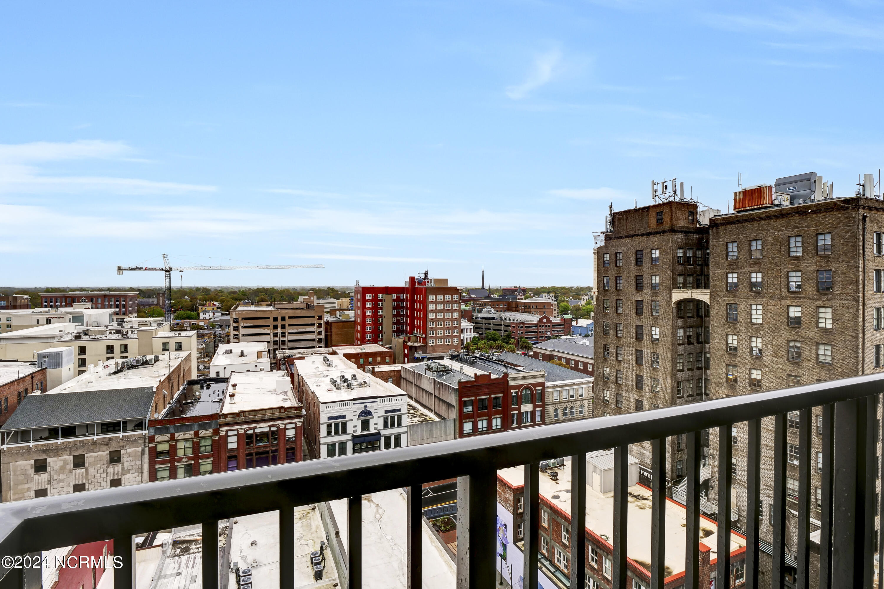 14 Grace Street 920, Wilmington, NC 28401 – photo 19: City view varies- photo not this unit