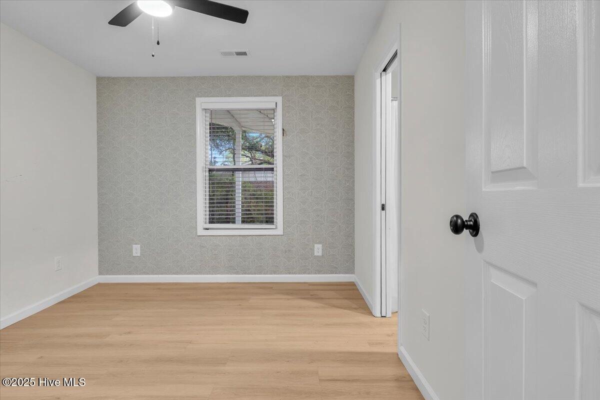 100545408 | Photo 22