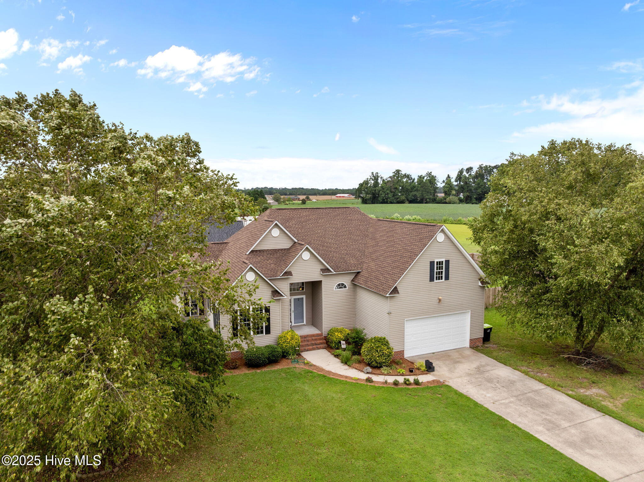 Homes for sale in Grimesland, NC | 2616 Spring Creek Dr, Grimesland, NC 27837 | MLS# 100525341