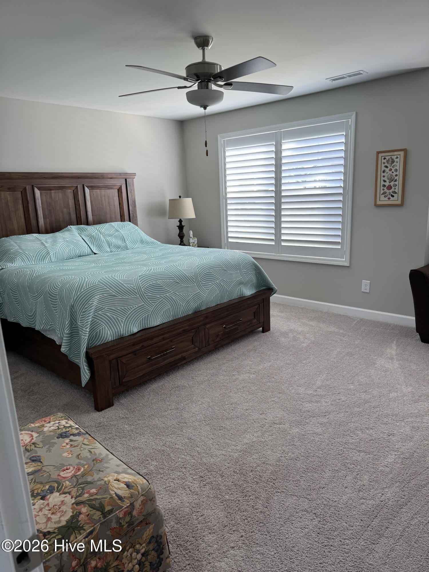 100561884 | Photo 26