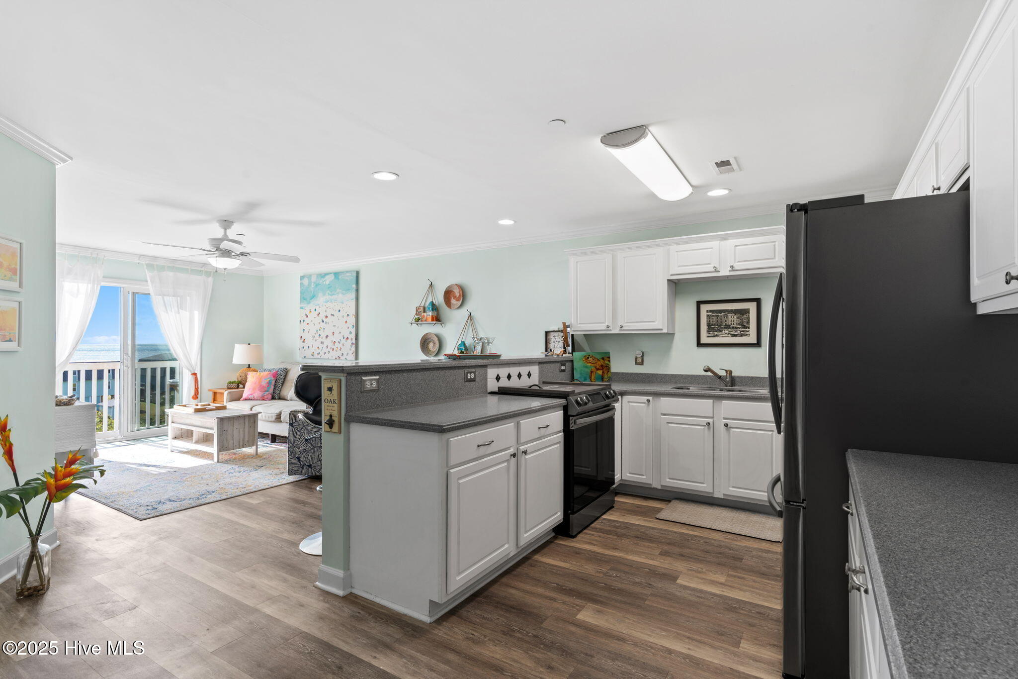 100539648 | Photo 20