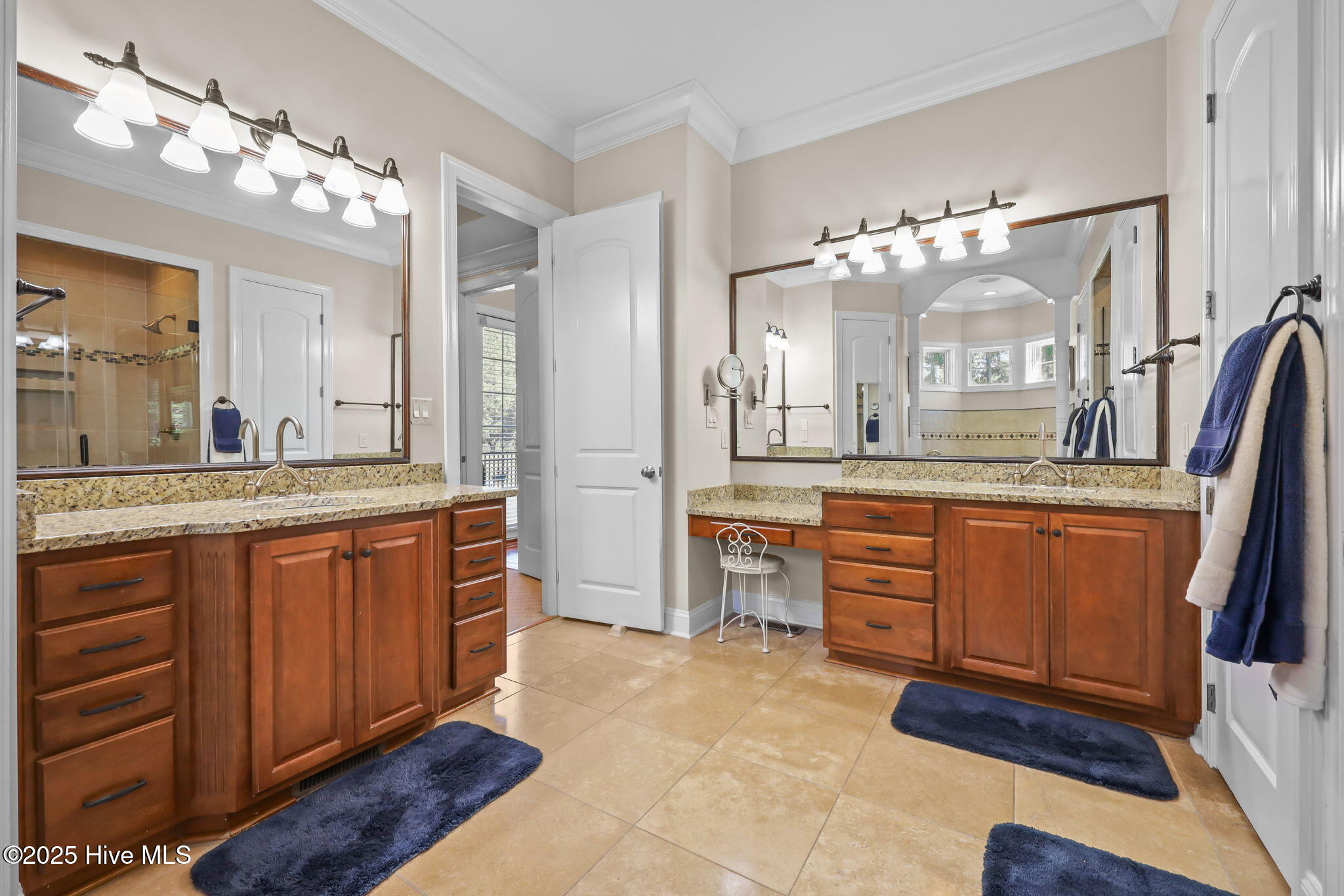 100529119 | Photo 20