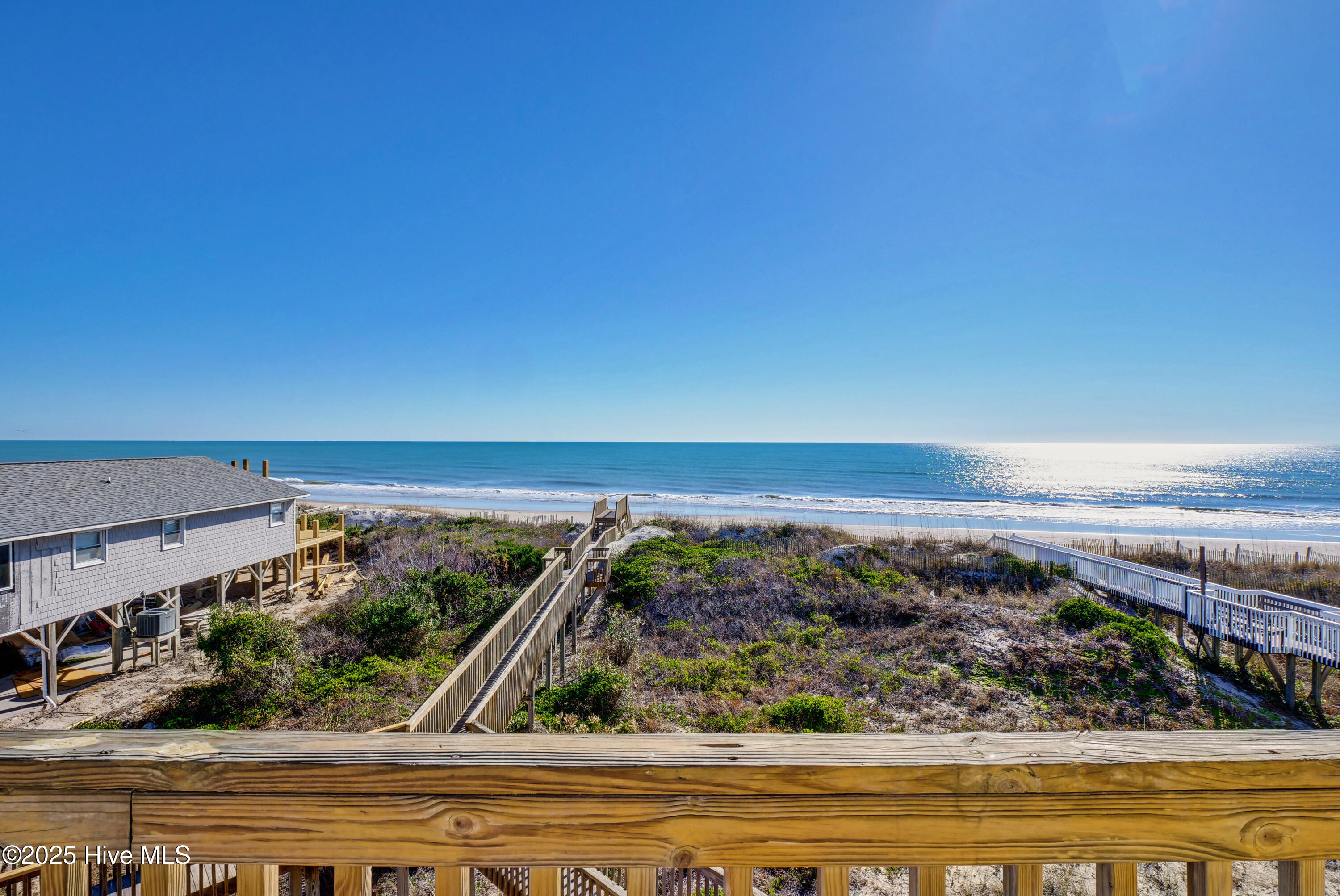 100538972 | Photo 26