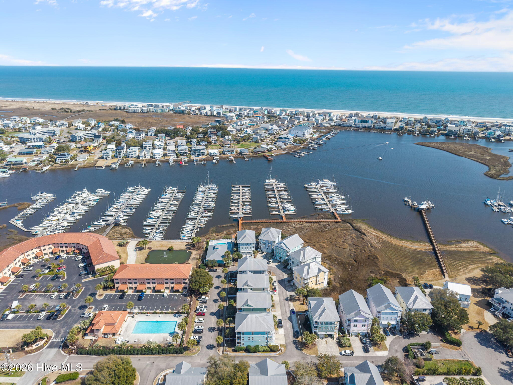 100560012 | Photo 42