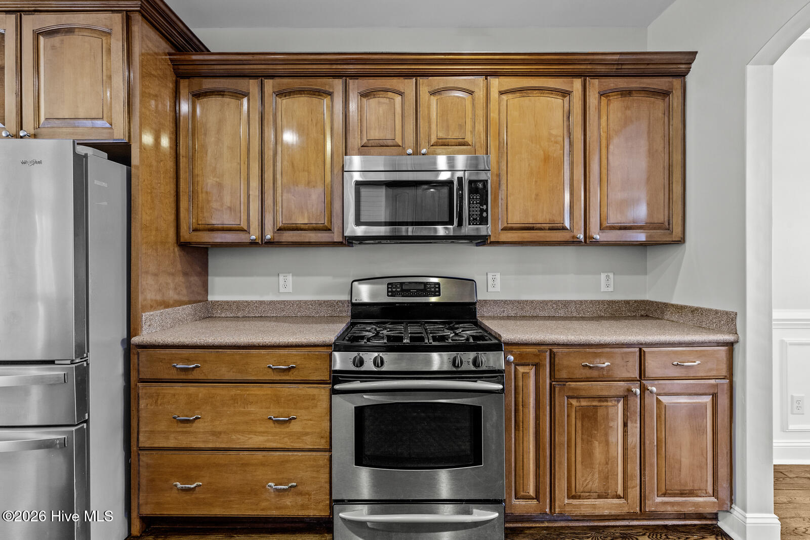 100545911 | Photo 16