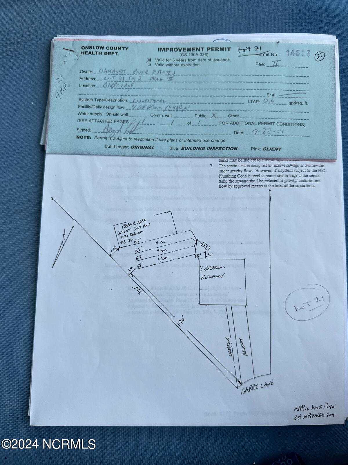 100444039 | Photo 15