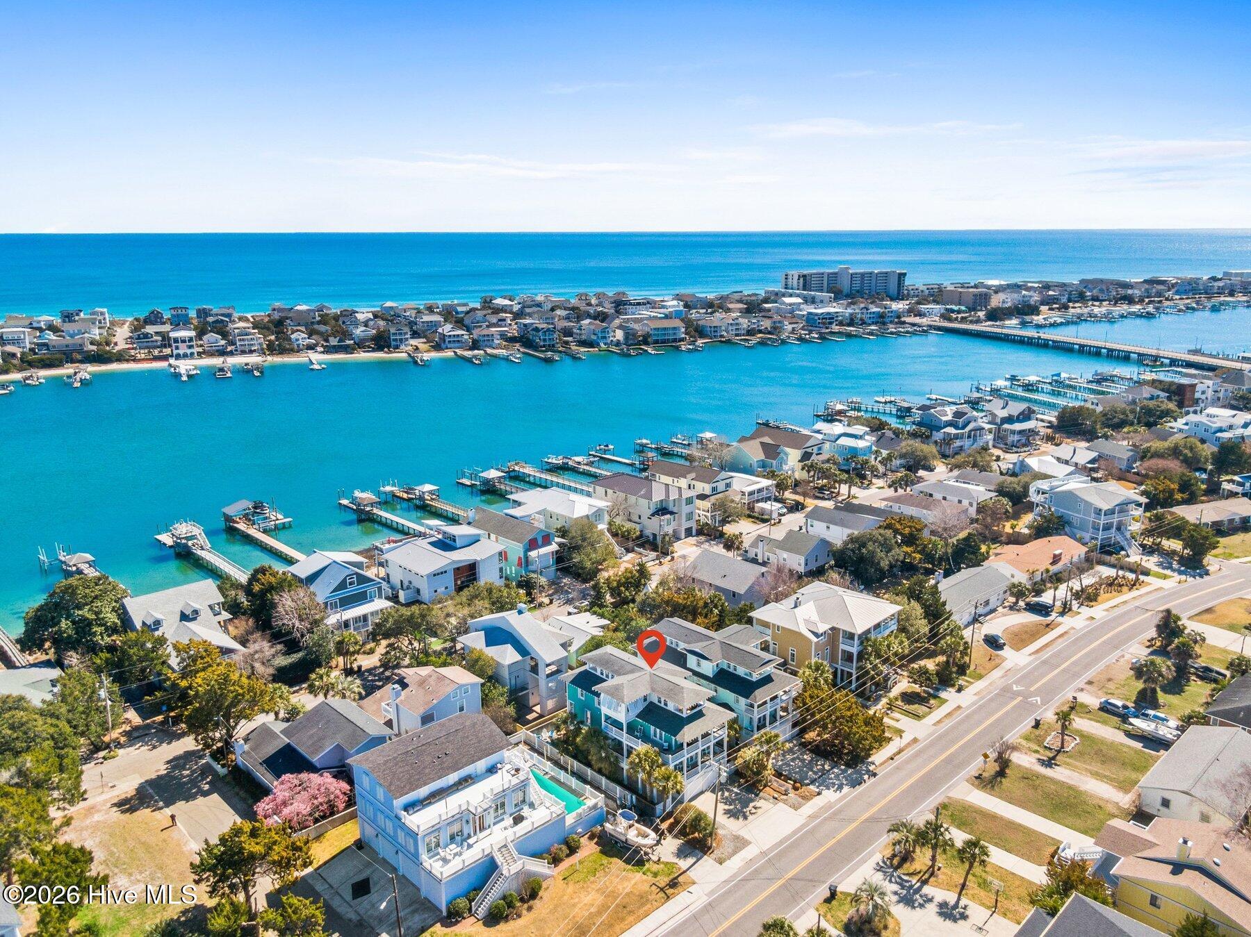 100557261 | Photo 54