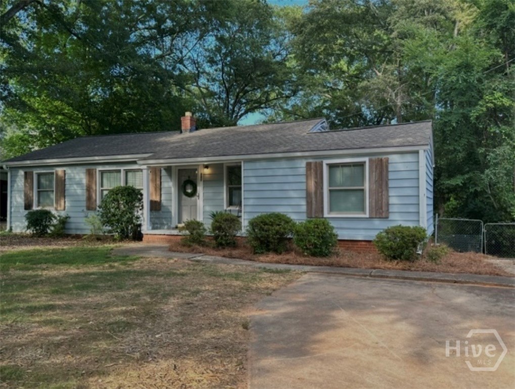 Property at 680 Belvoir Heights