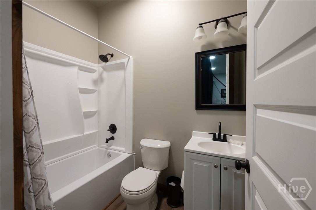 Workshop Bathroom