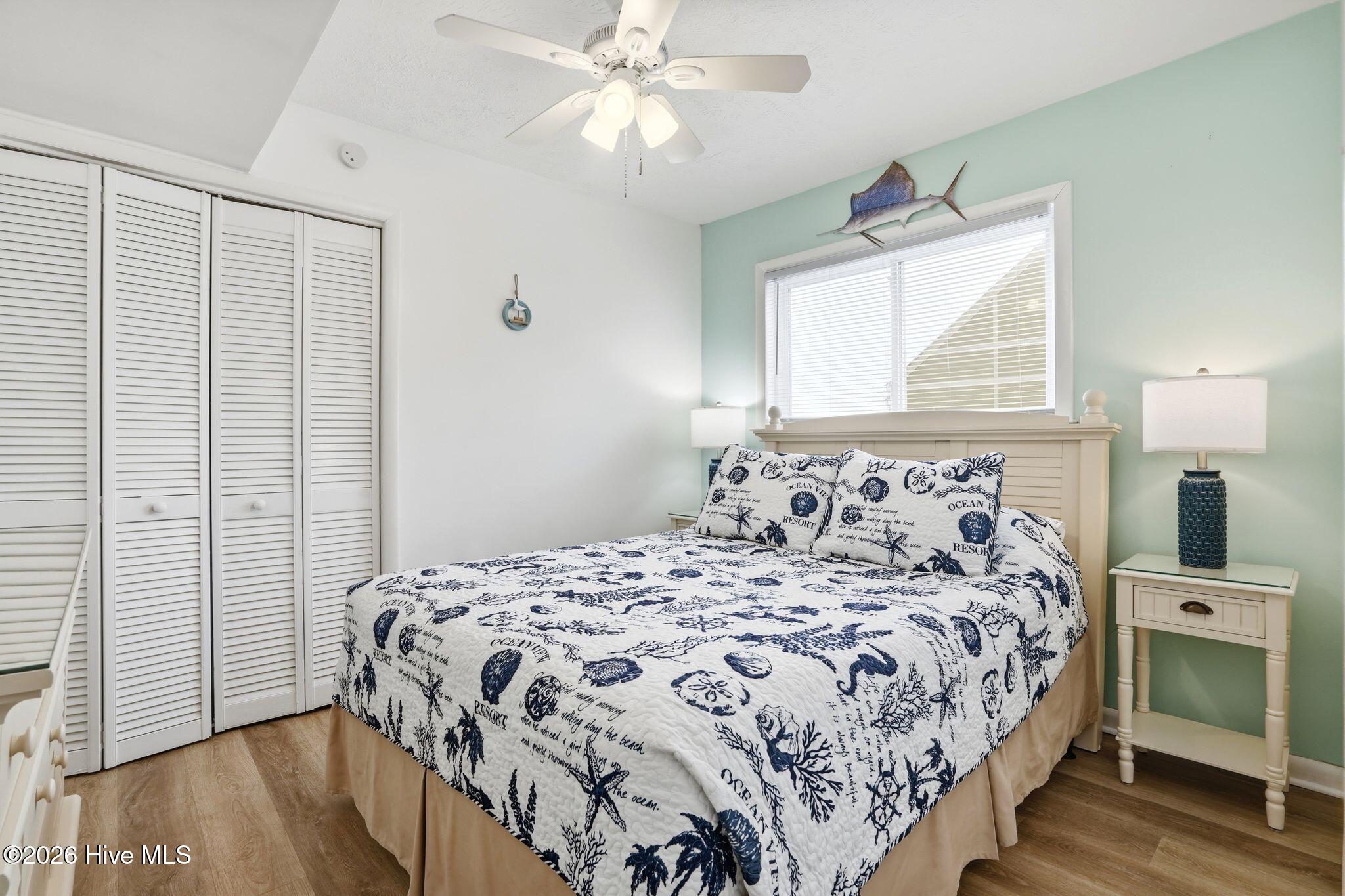 100557699 | Photo 26