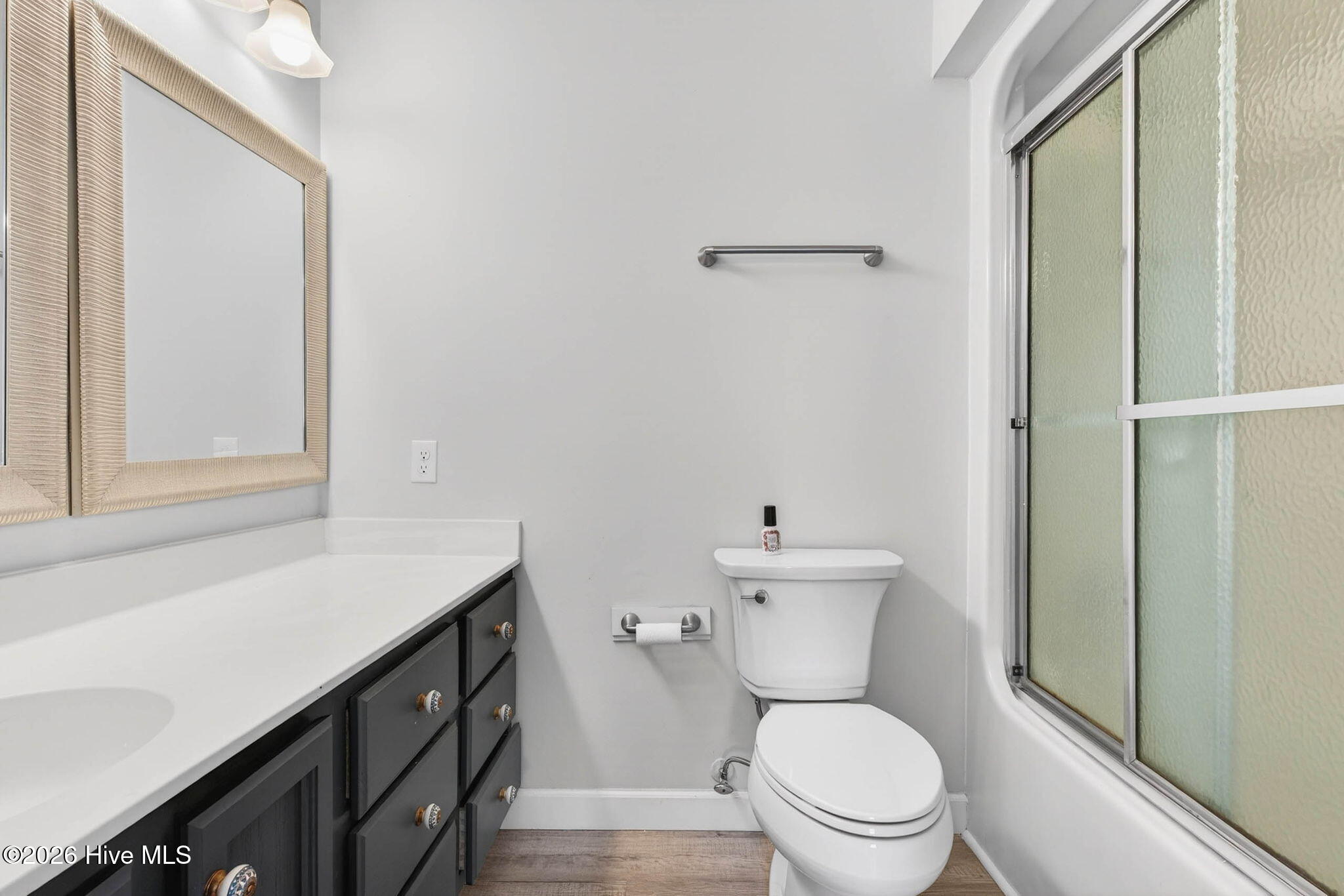 100565816 | Photo 46