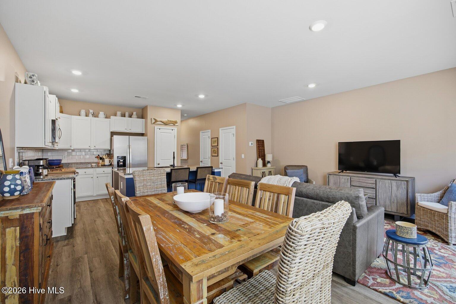 100552544 | Photo 16