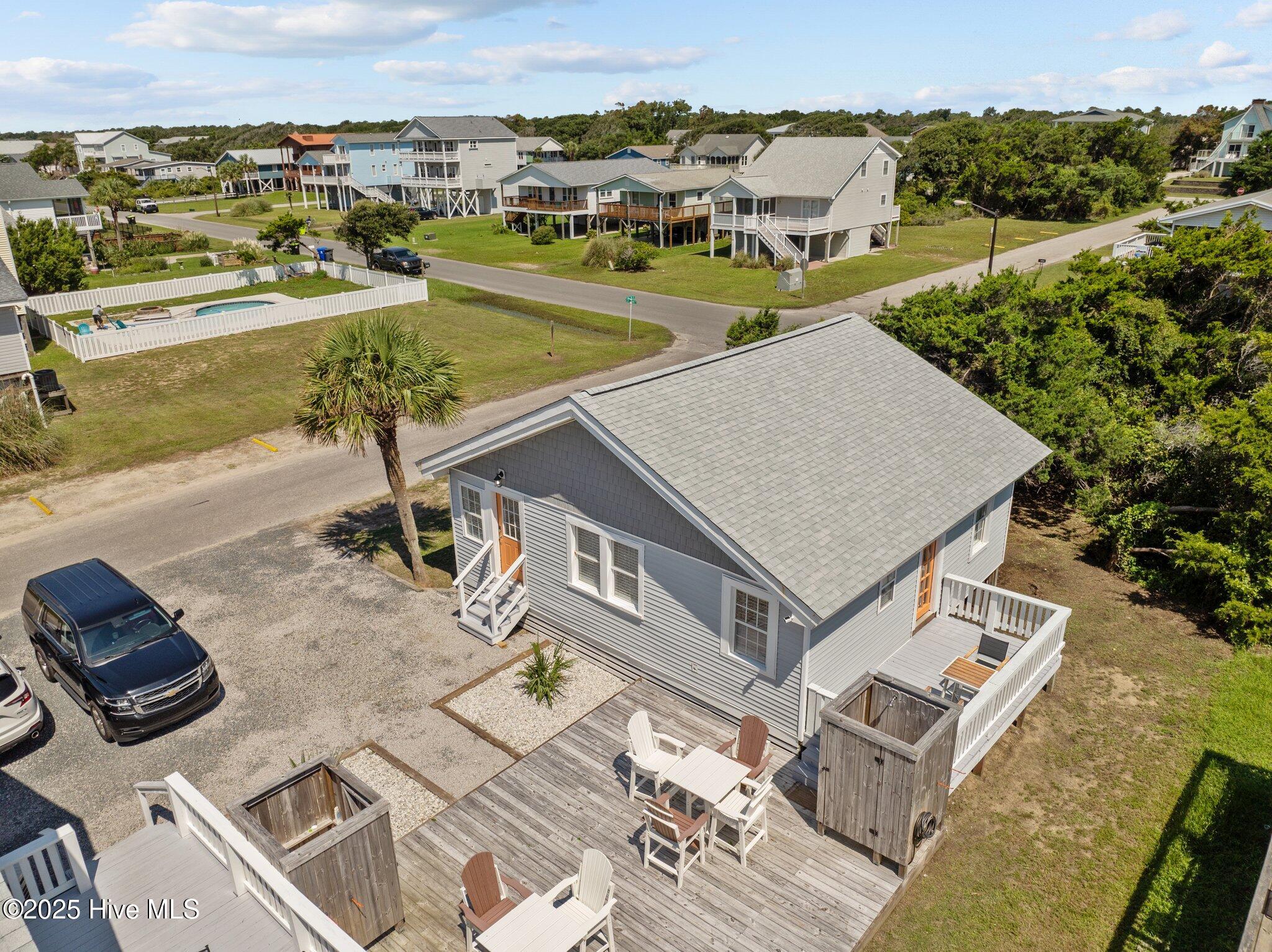 100537194 | Photo 146