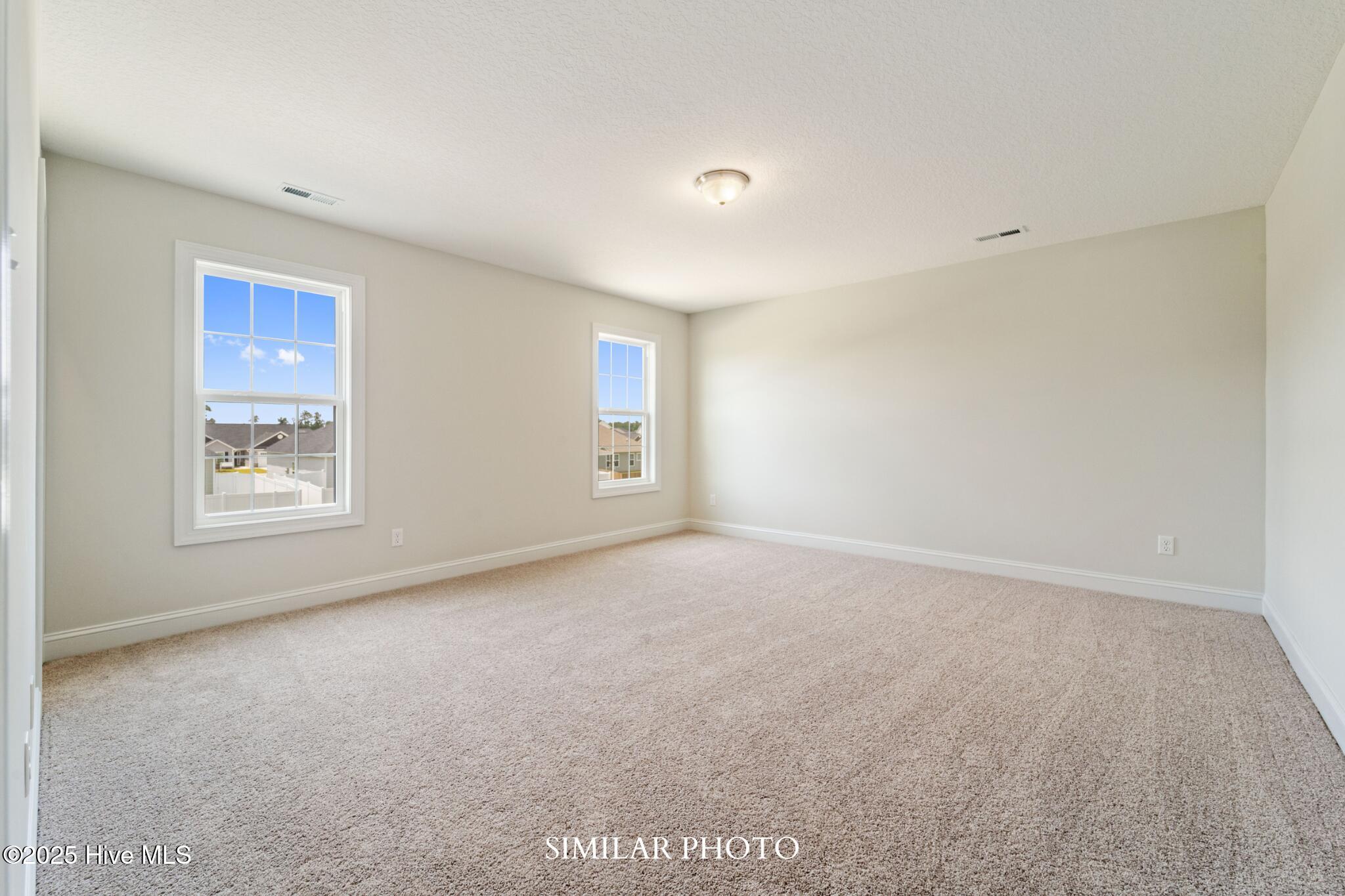 100546304 | Photo 29