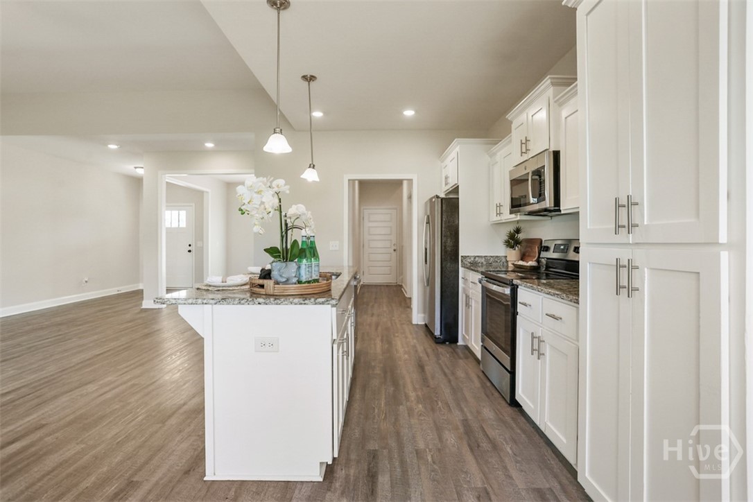 225 Alcovy Circle