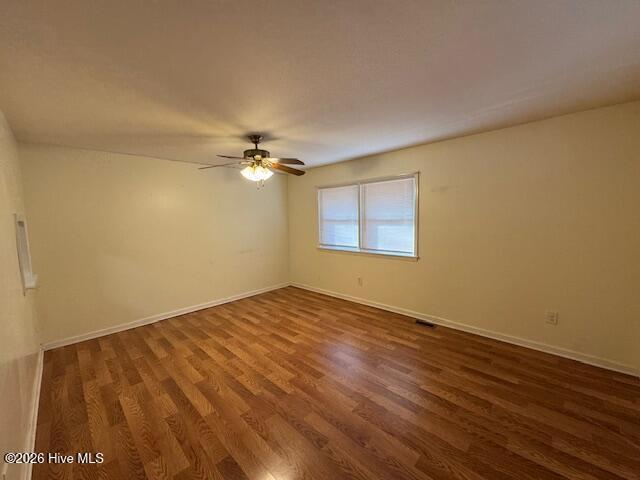 100548655 | Photo 14