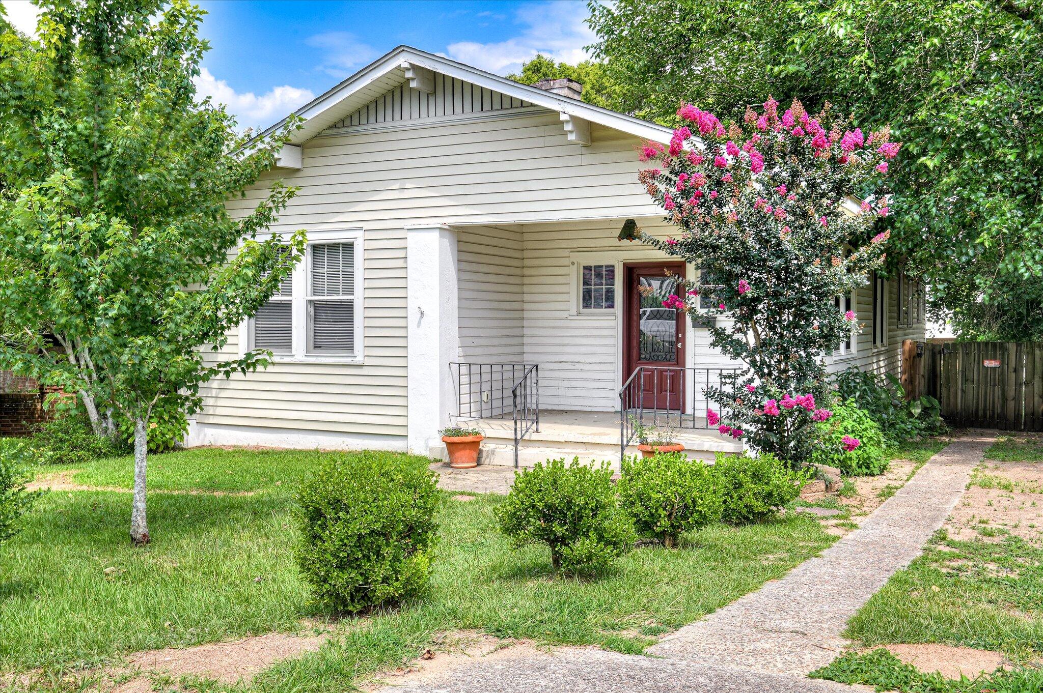 Homes for sale in Augusta, GA | 844 Heard Ave, Augusta, GA 30904 | MLS# 544335