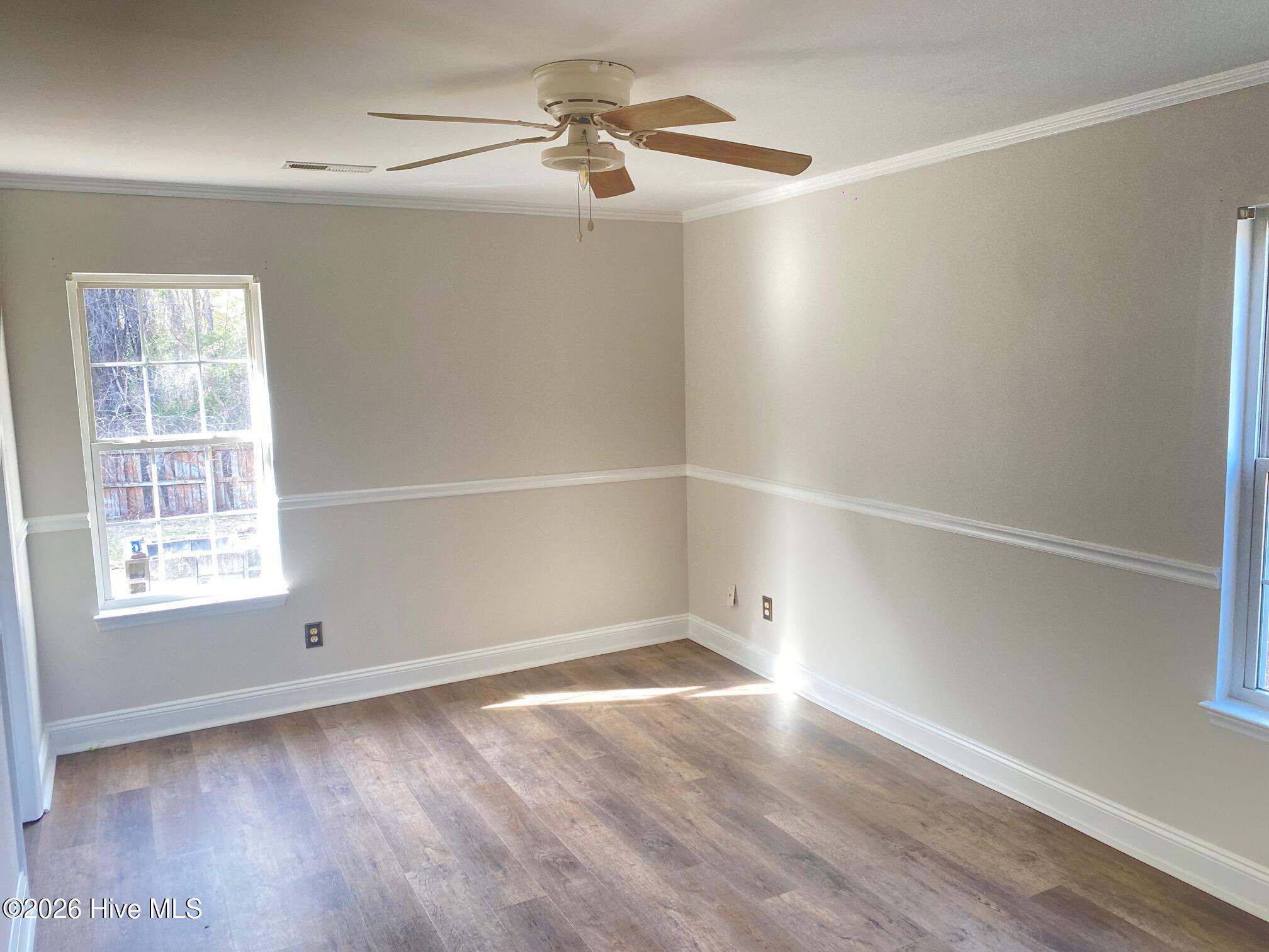 100556693 | Photo 20