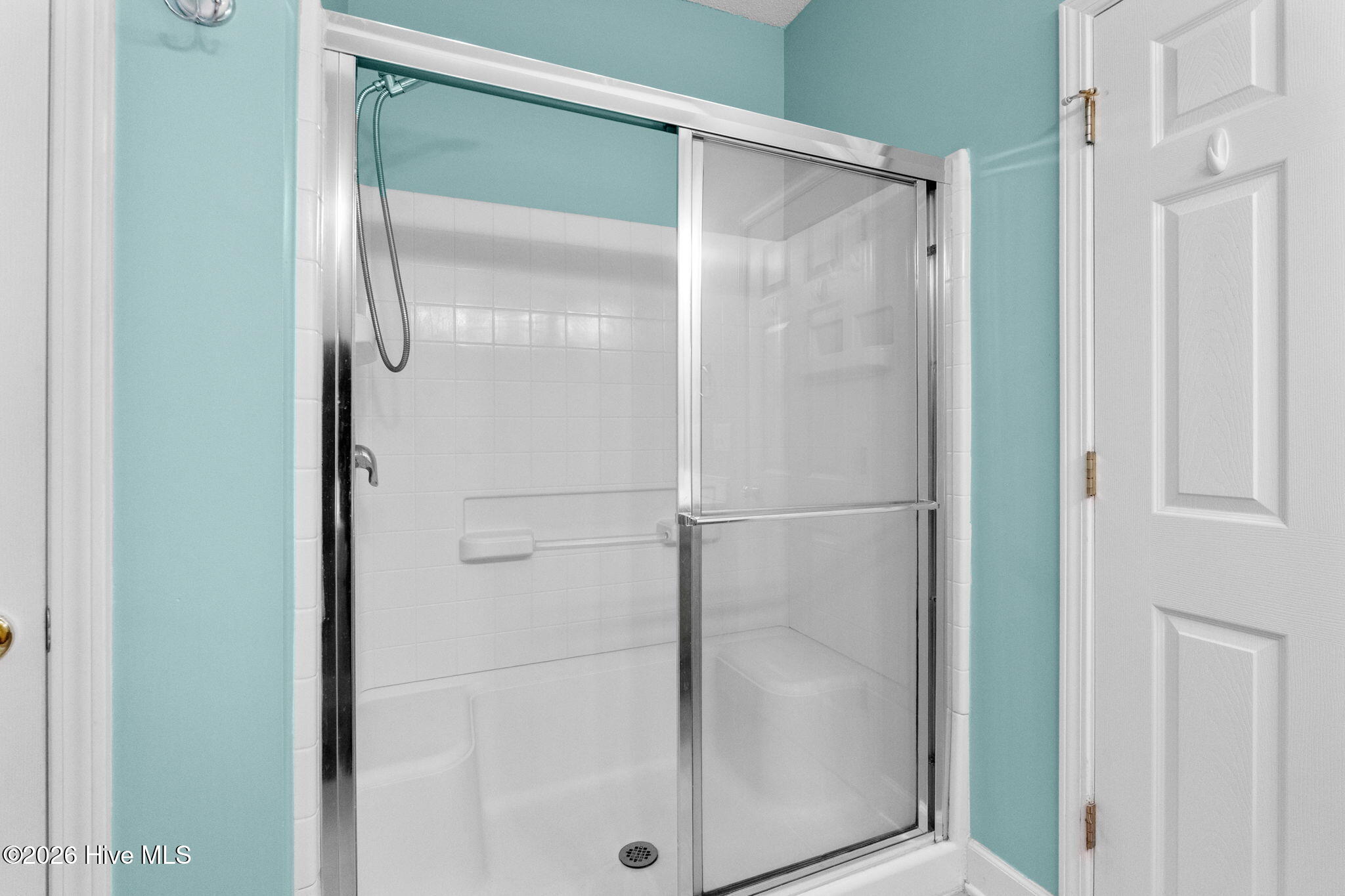 100570340 | Photo 37