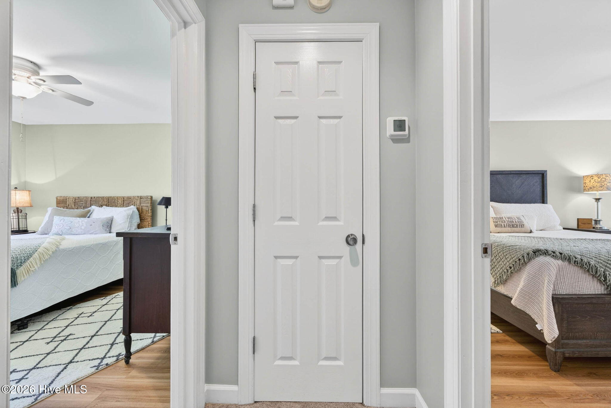 100570358 | Photo 24